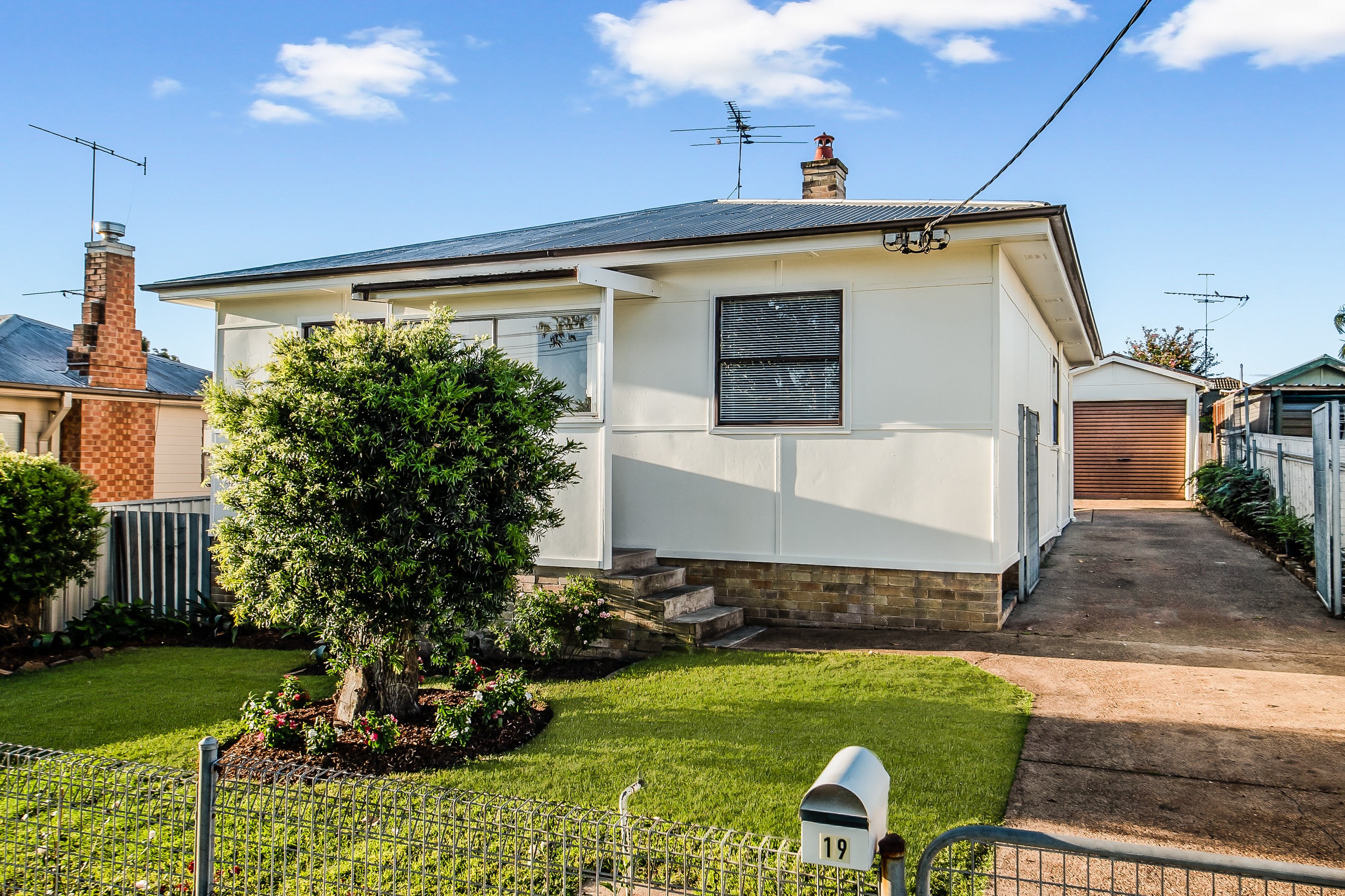 19 Second Avenue, Rutherford, NSW 2320