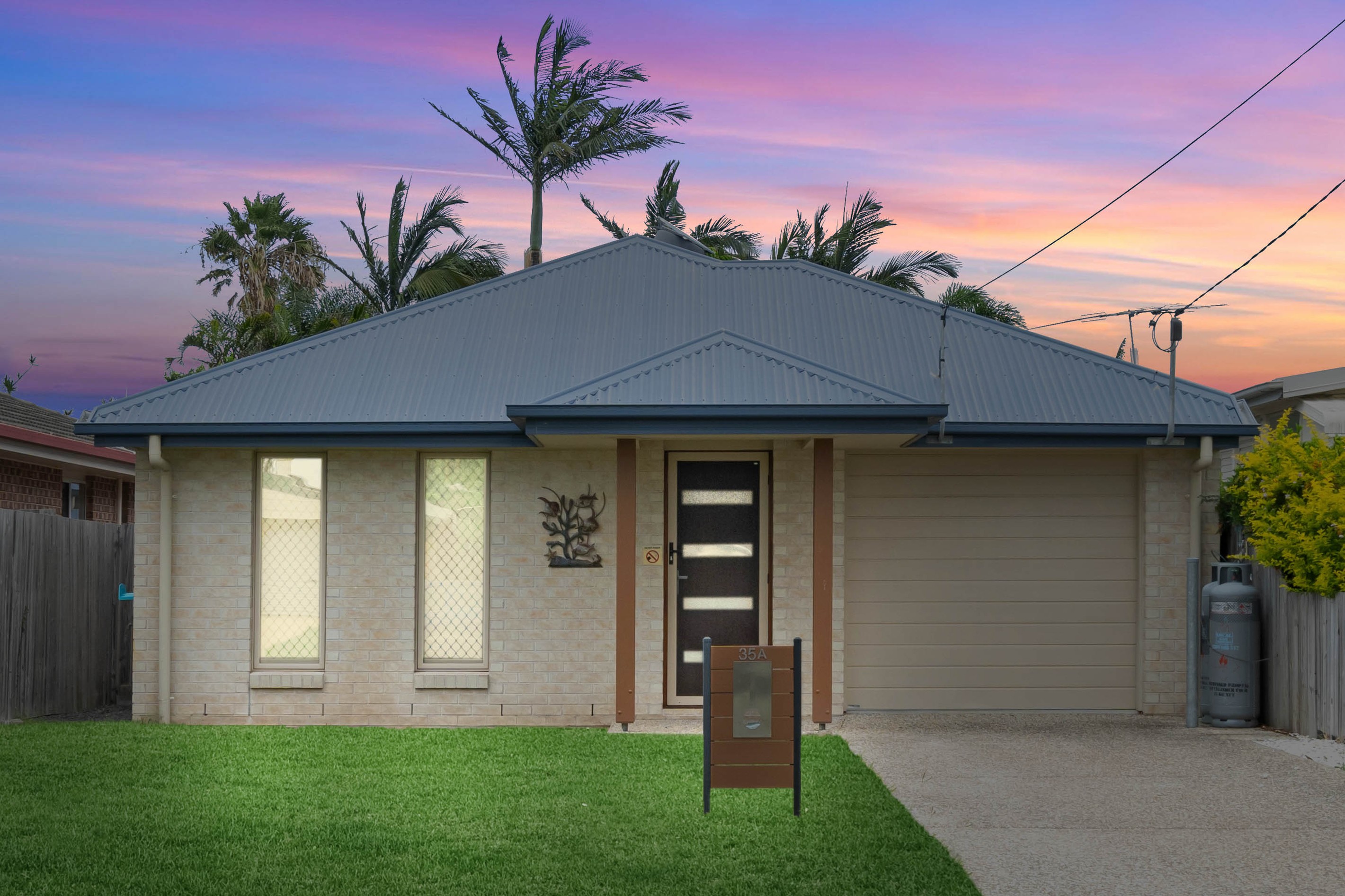 35a Campbell Street, Scarborough, QLD 4020