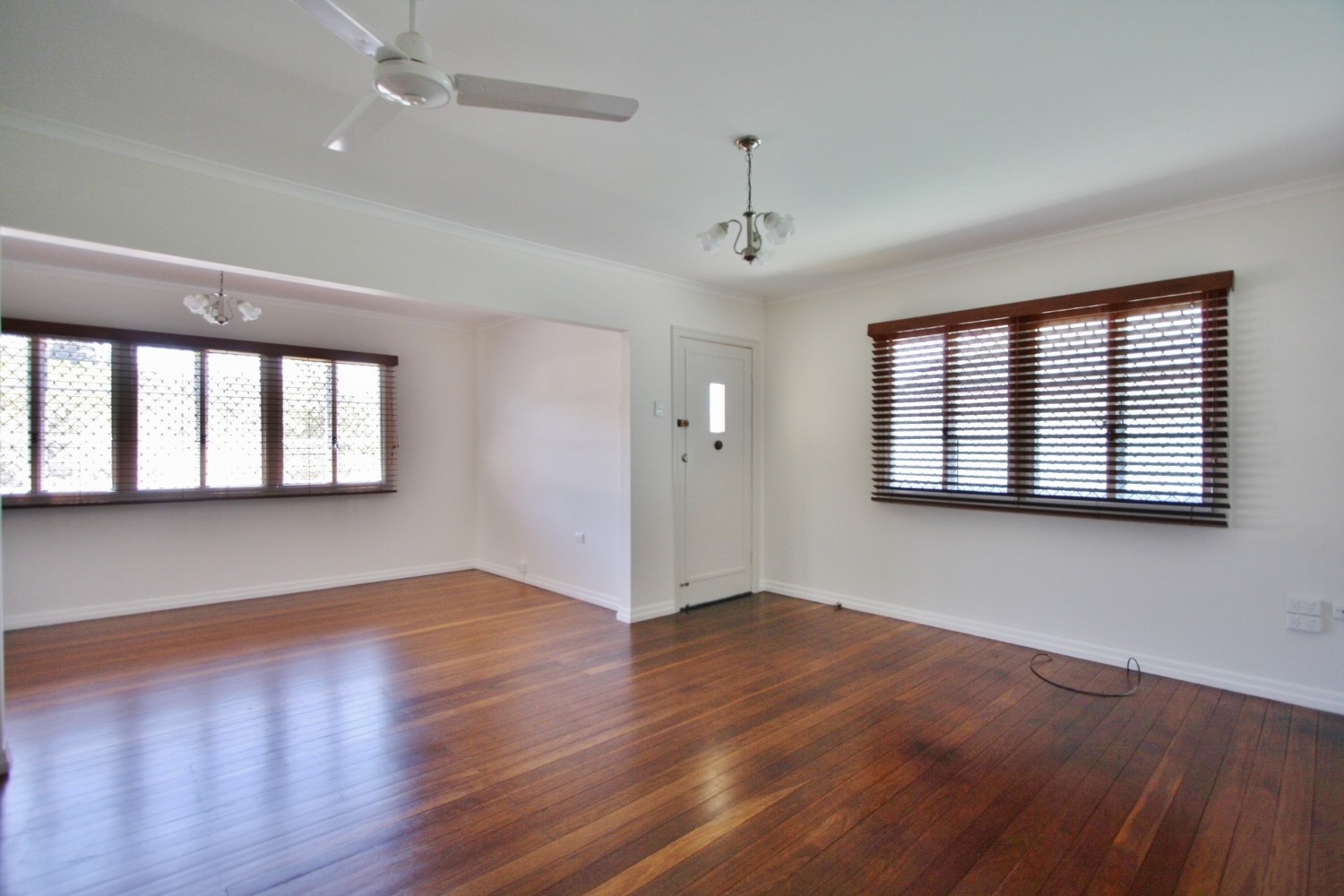 11A Sapphire Street, Holland Park, QLD 4121