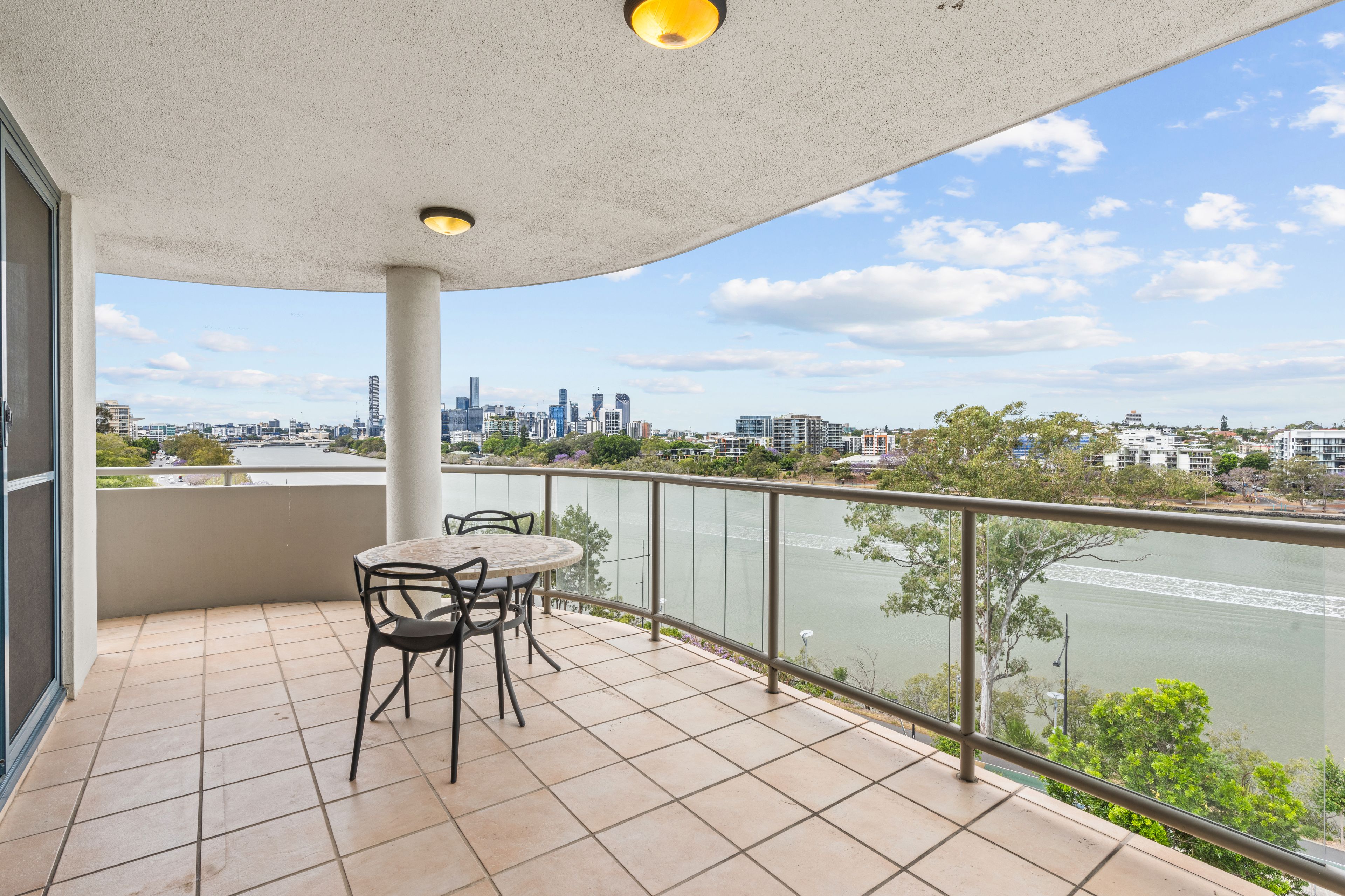 903/21 Patrick Lane, Toowong, QLD 4066