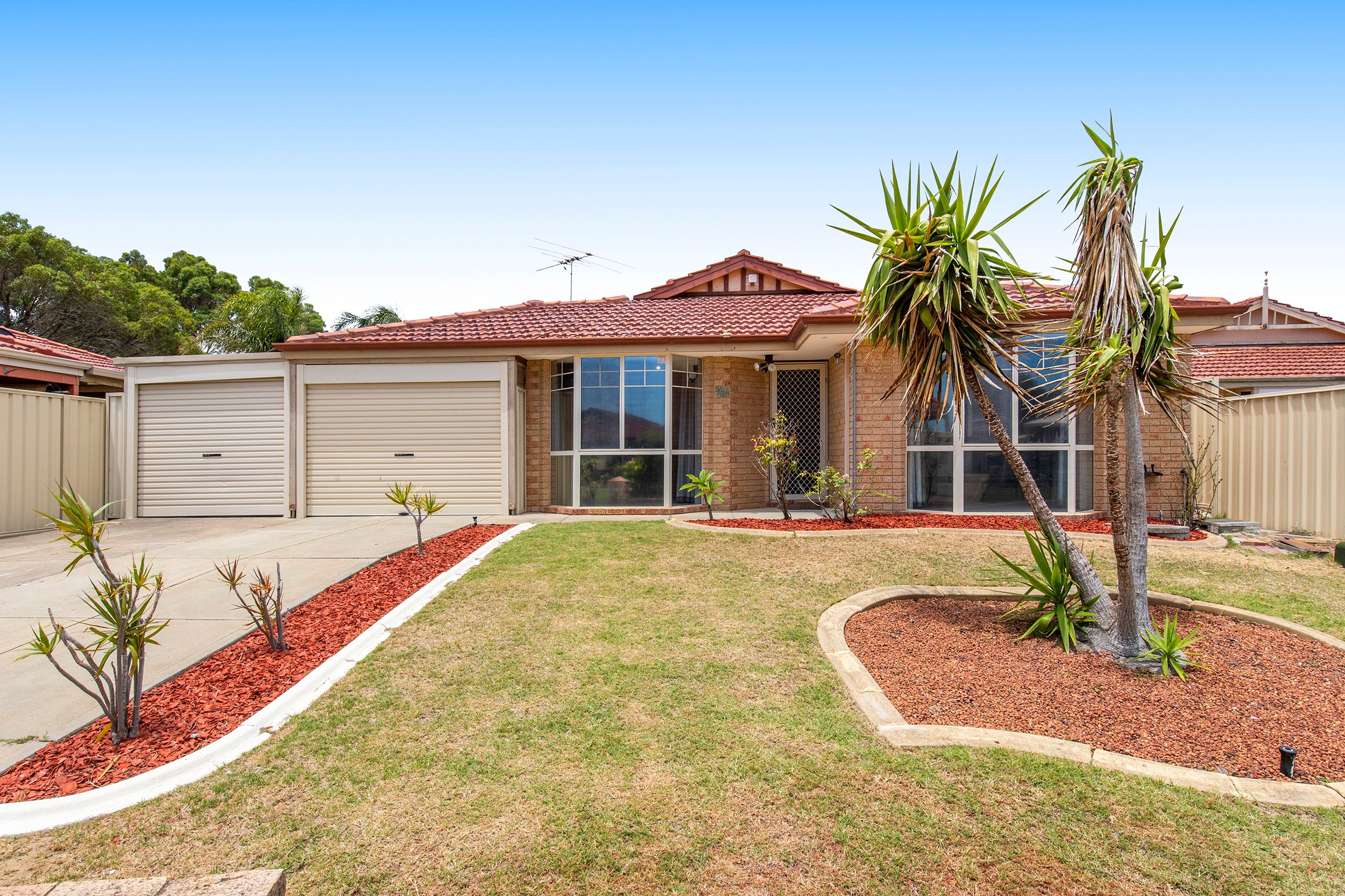 21 Hillcrest Court, Port Kennedy, WA 6172