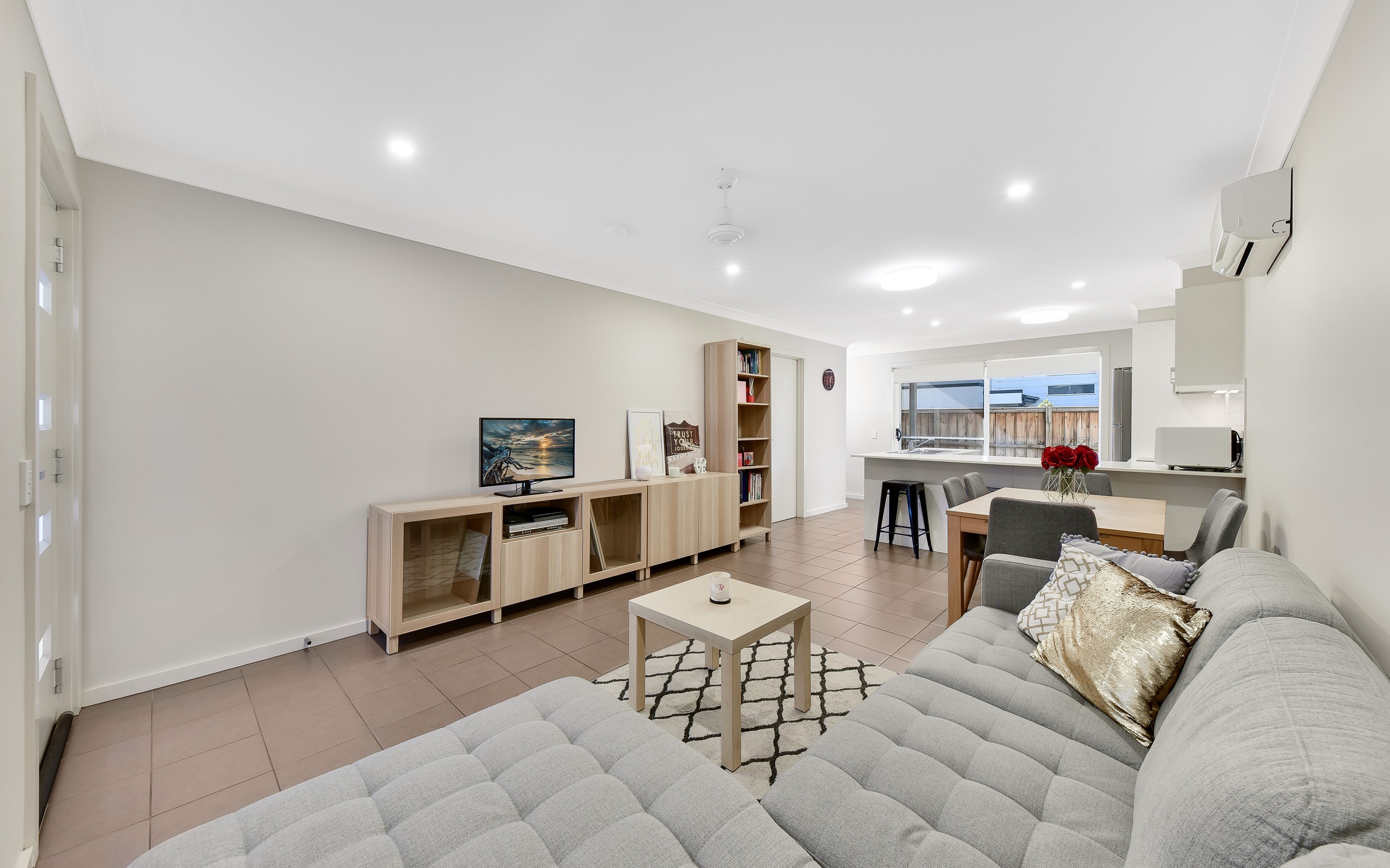 15/73 Sovereign Circuit, Glenfield, NSW 2167