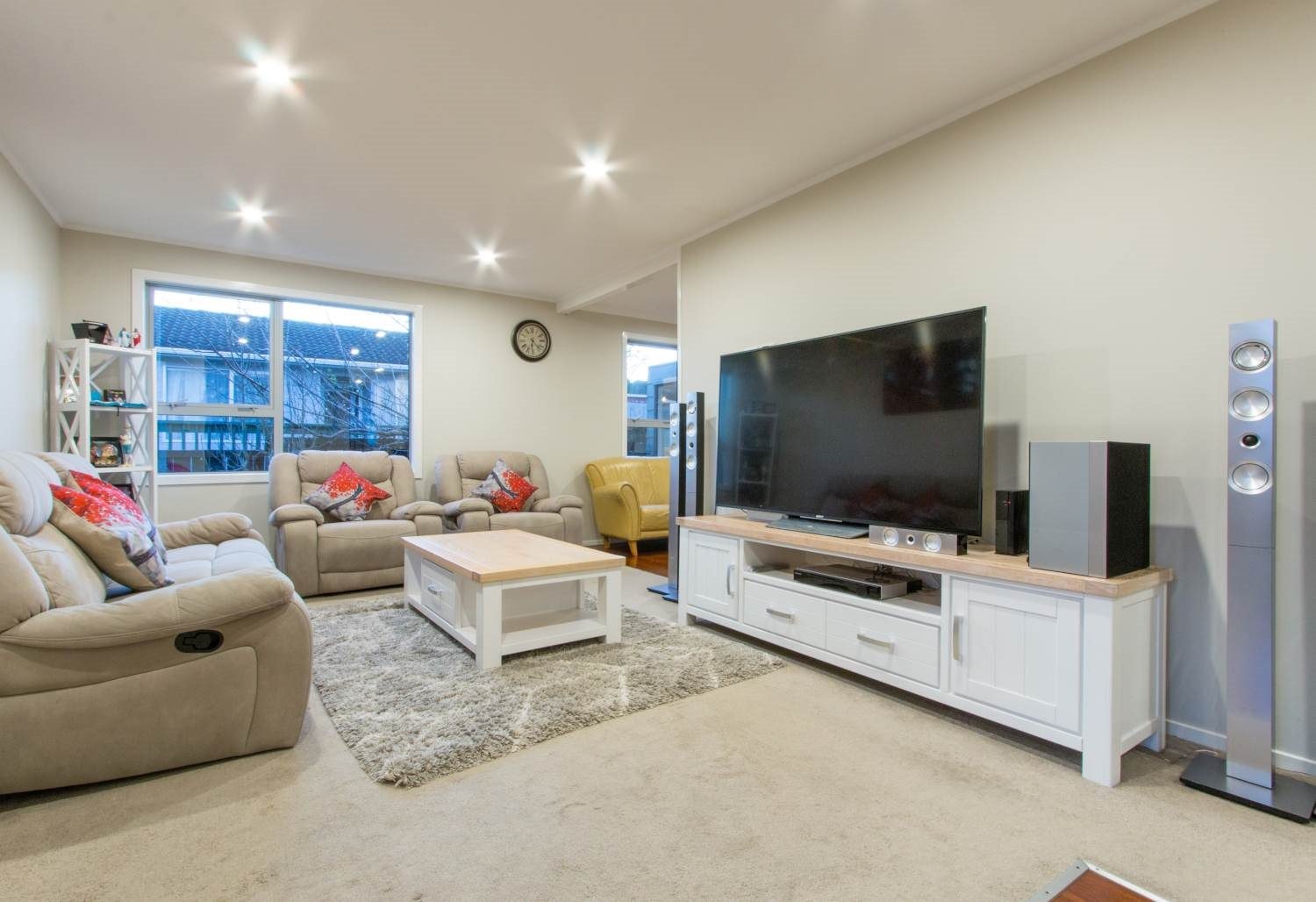 29 Lisa Rise, Half Moon Bay, Manukau City