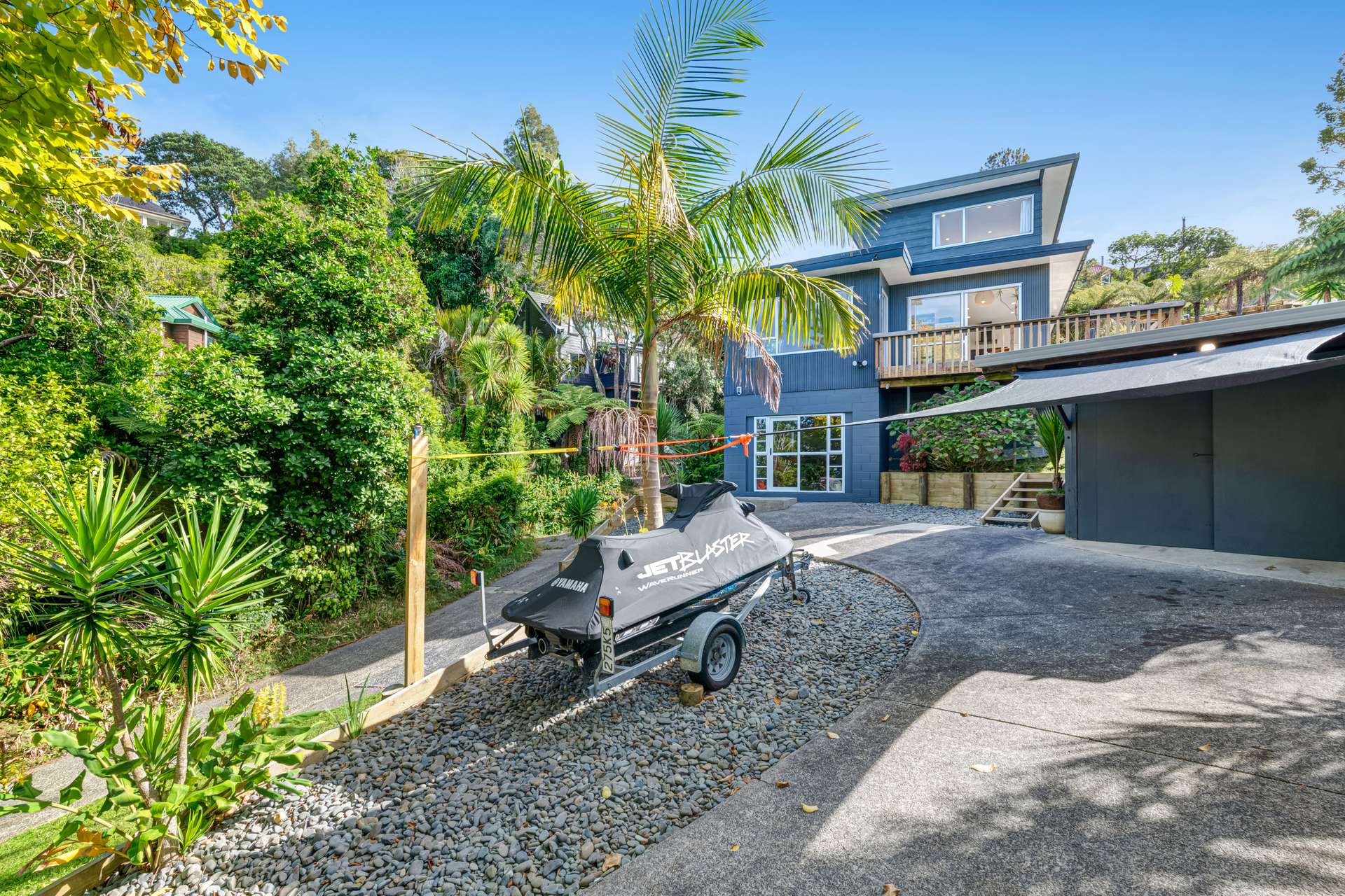 806A Beach Road photo 18