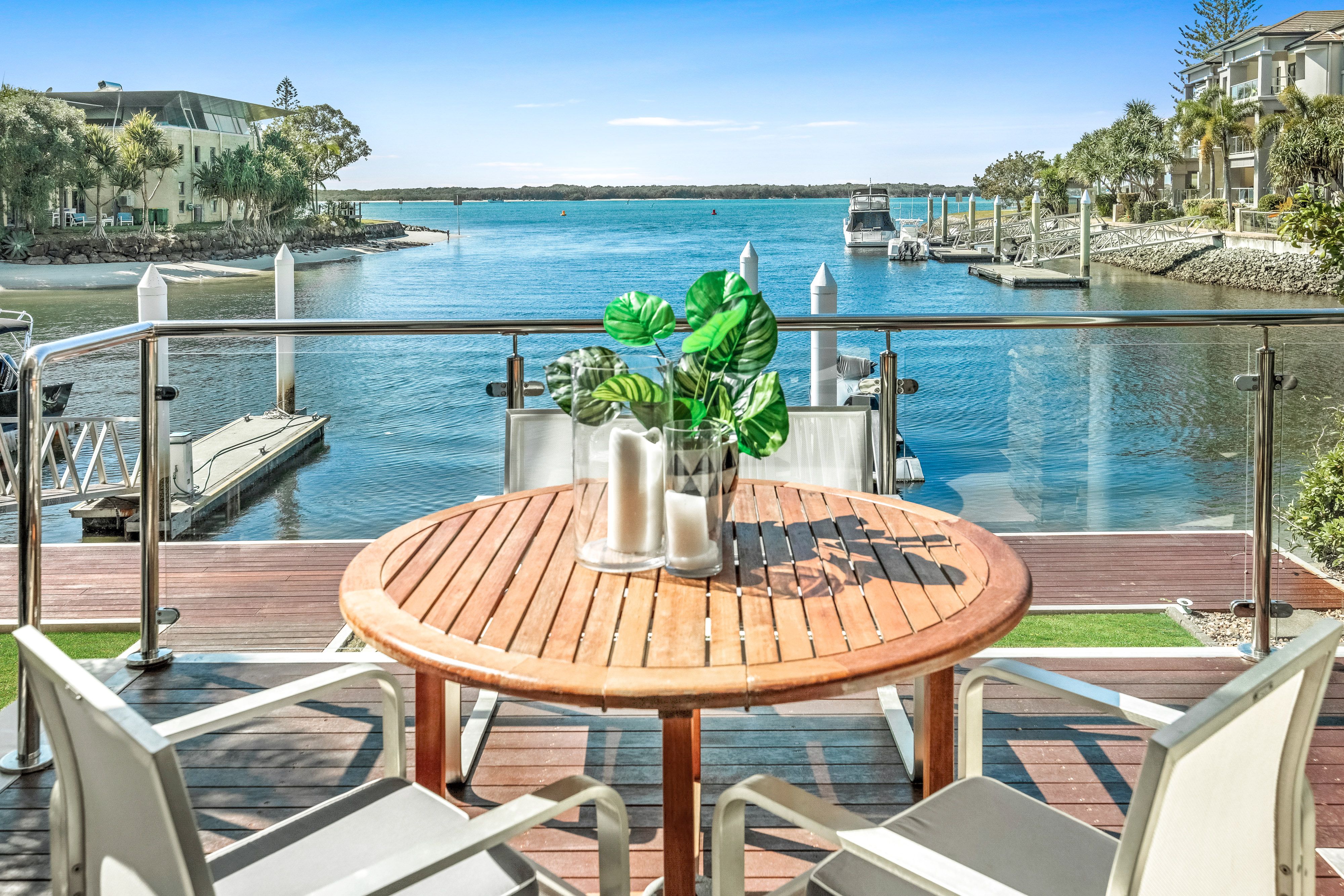 27-29 Madang Crescent, Runaway Bay QLD 4216