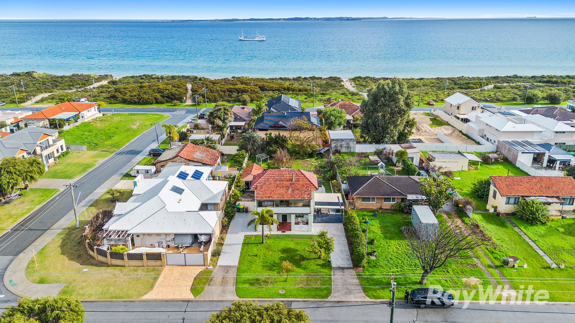 150 Kent Street — photo from Ray White Mandurah