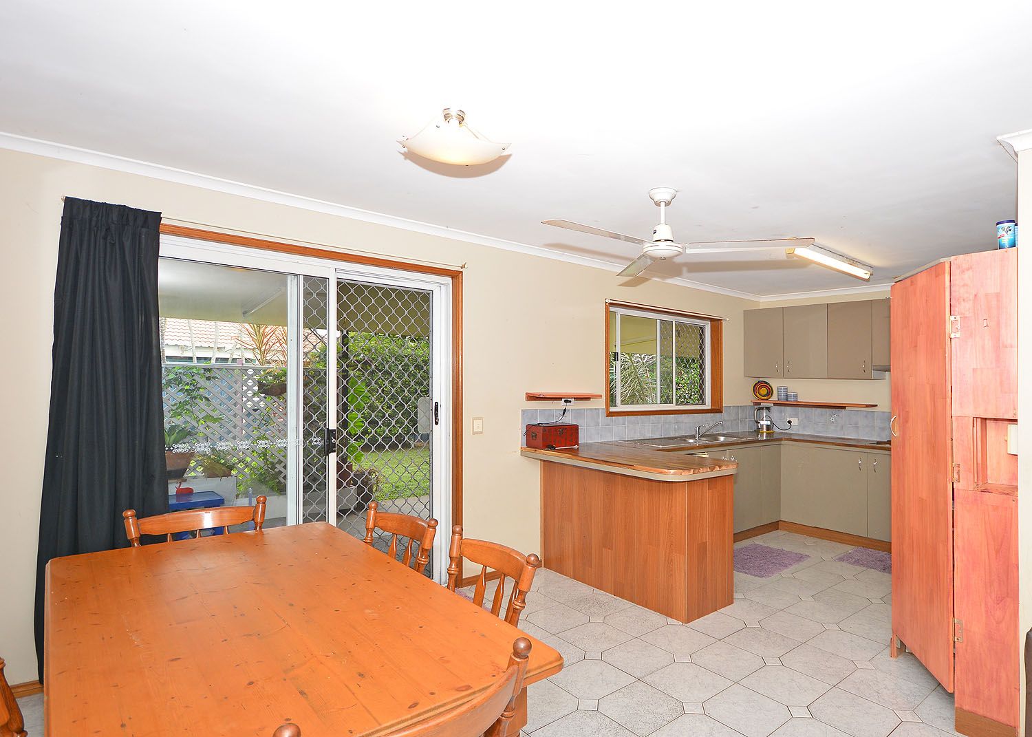 43 Sunset Crescent, Torquay, QLD 4655