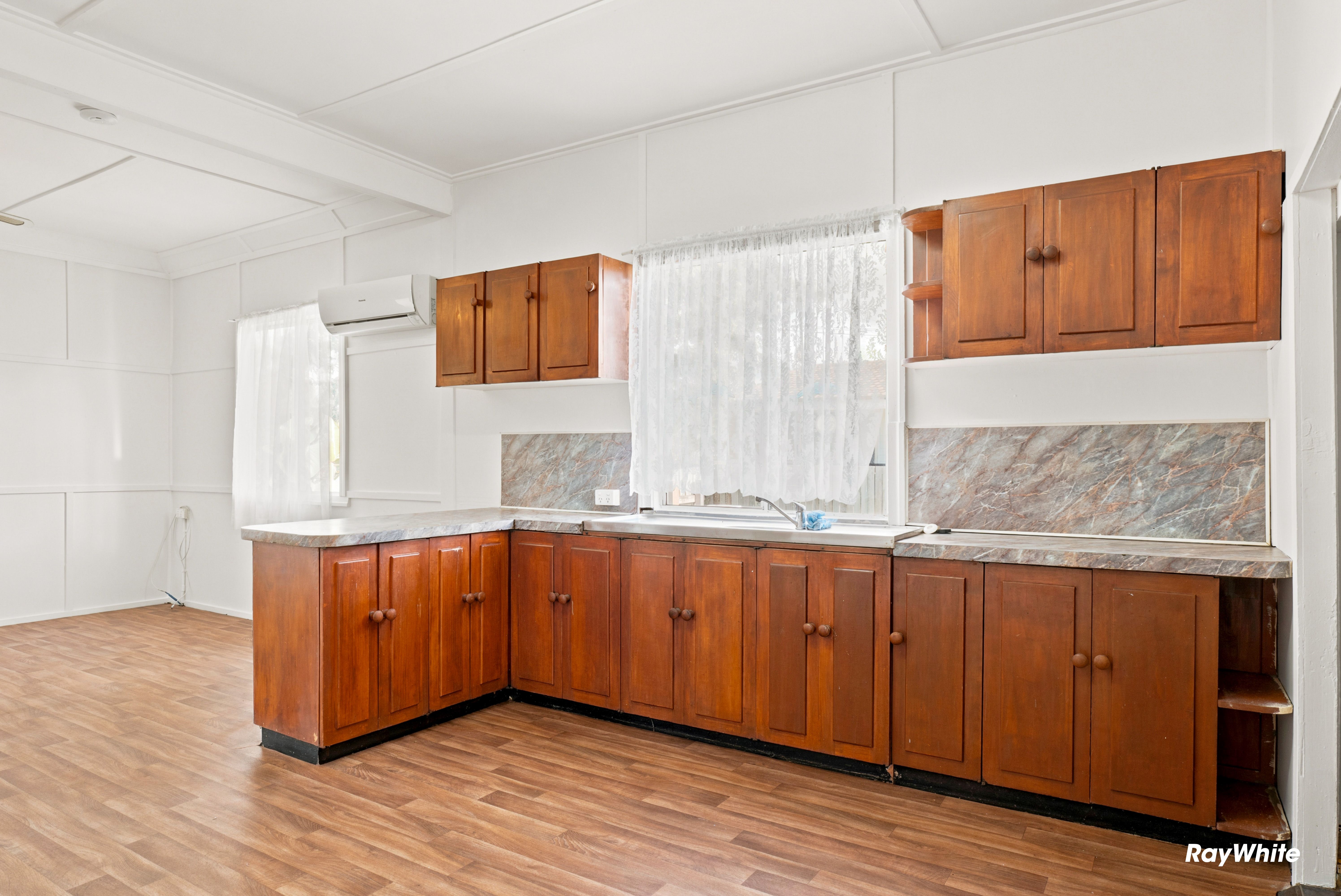 17 Fe Walker Street — photo 8 of 19