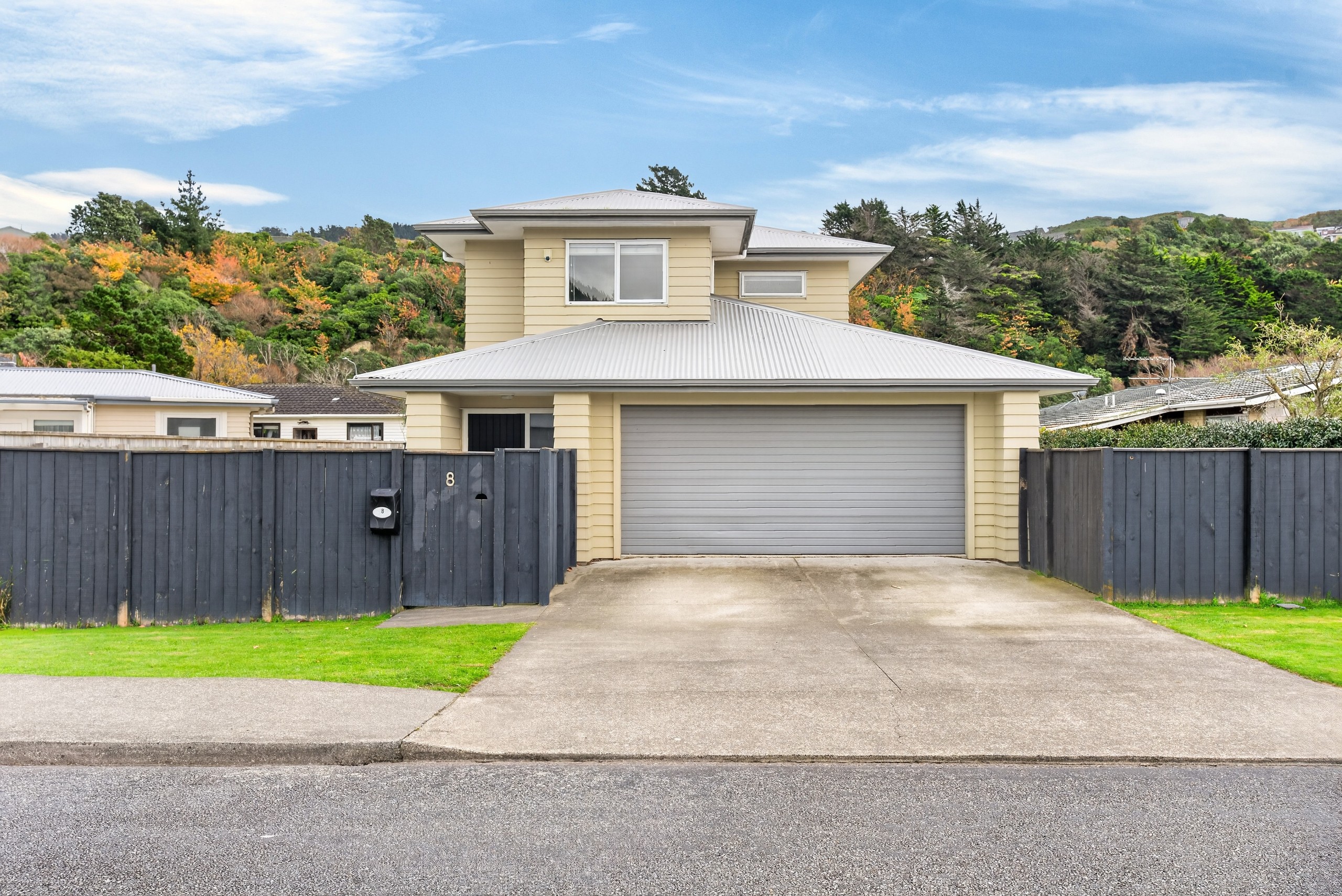 8 Davies Street, Tawa, Wellington City