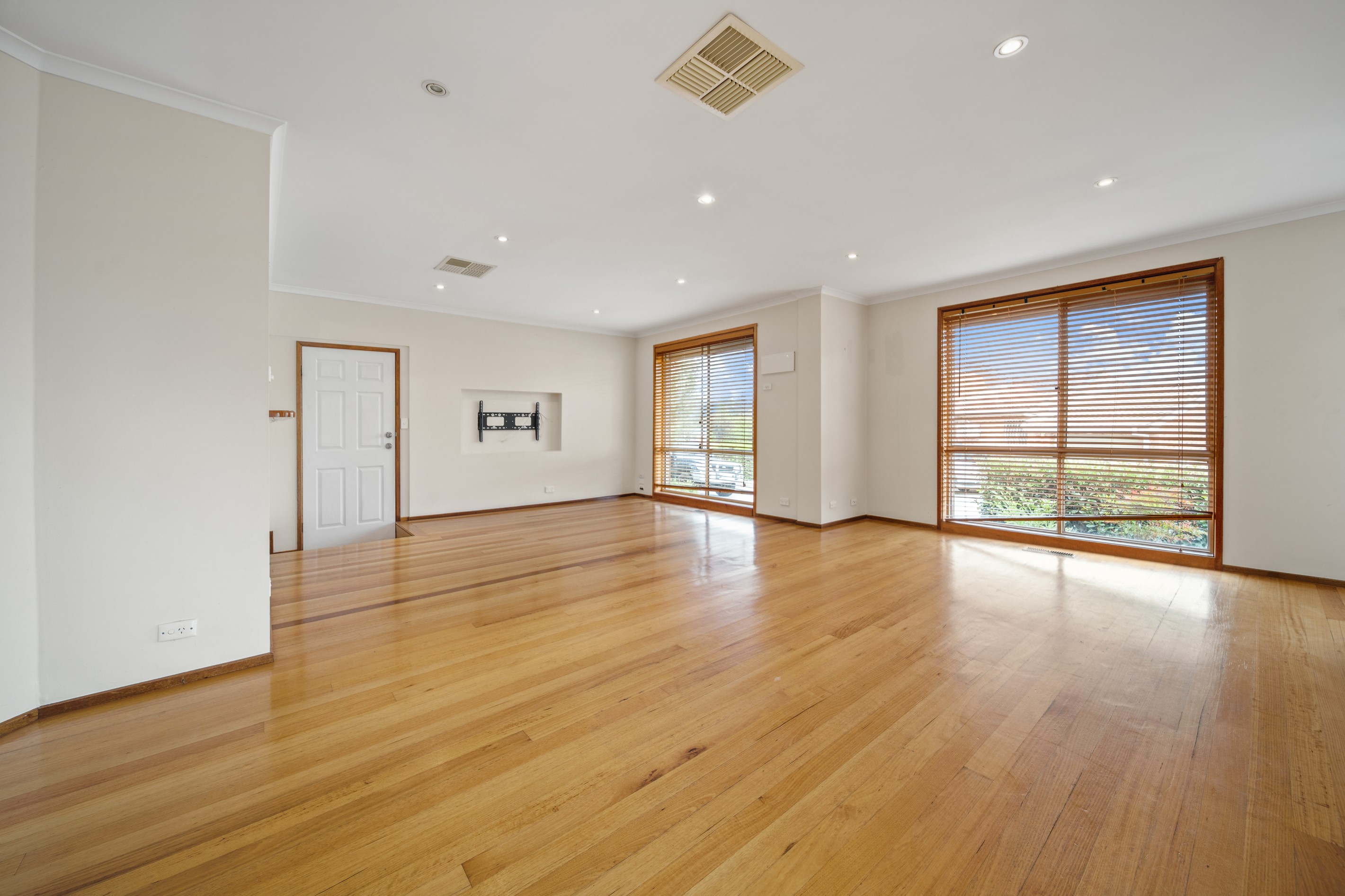 14/55 Crisp Circuit, Bruce, ACT 2617