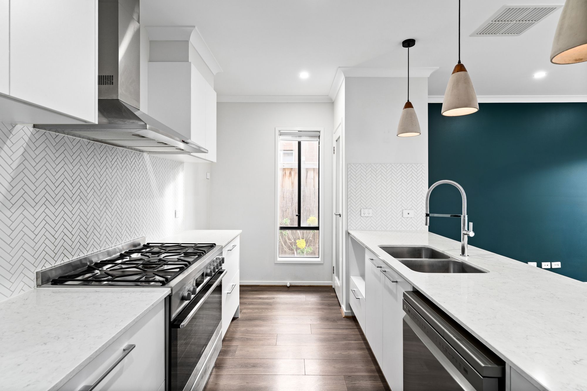 66 Lucerne Drive — photo 3 of 11