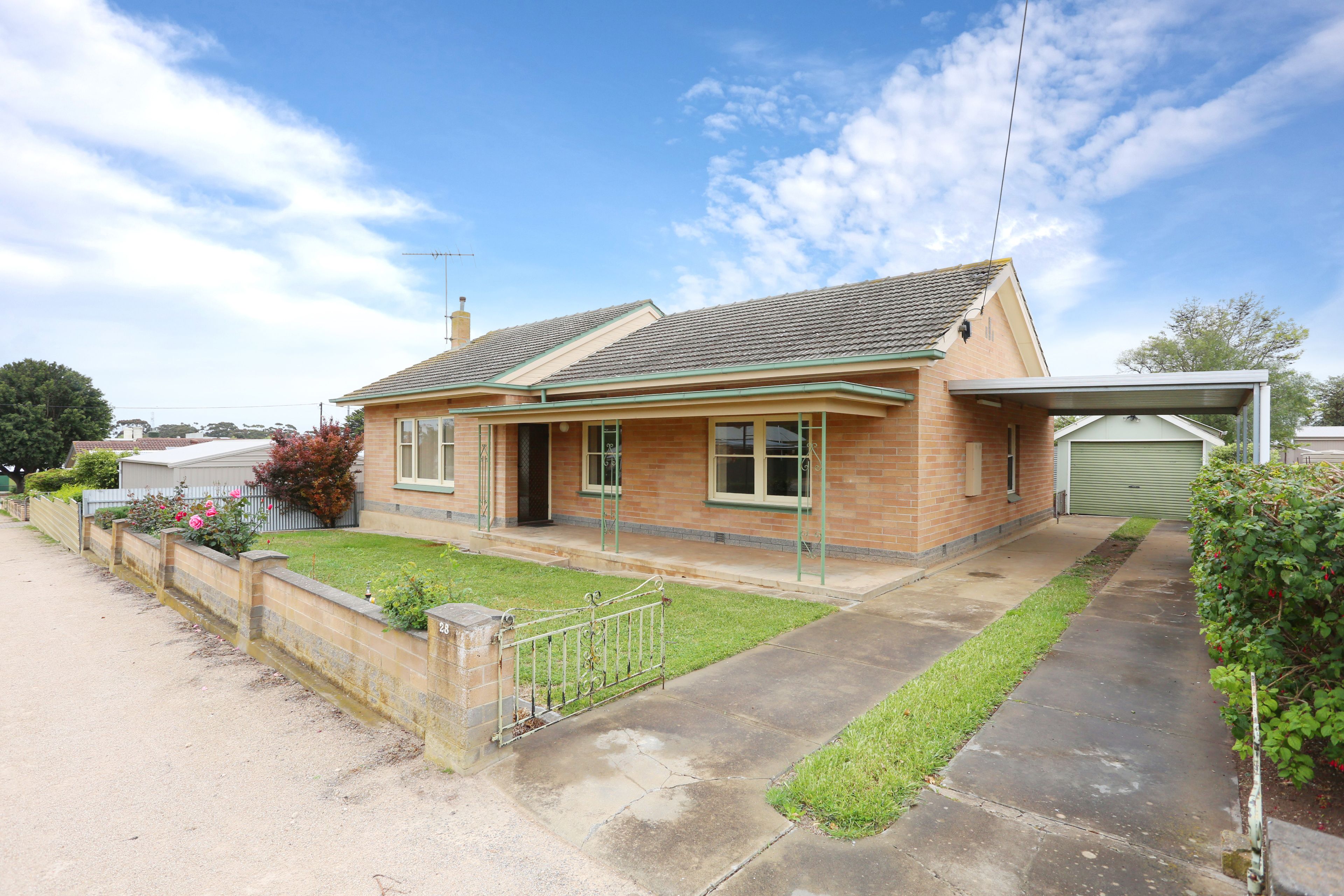 28 Walter Street, Maitland, SA 5573