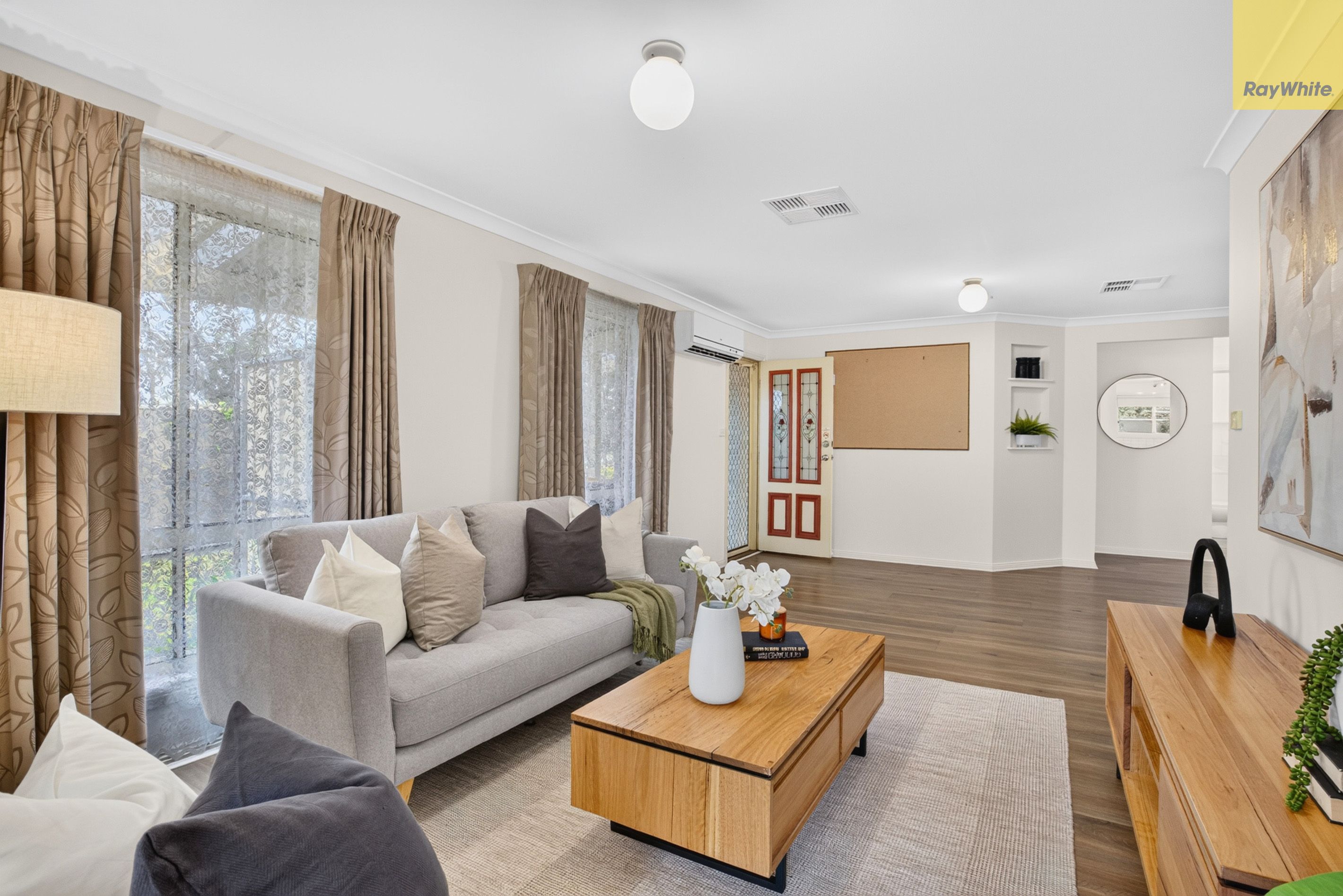 30 Henry Street — photo 3 of 15