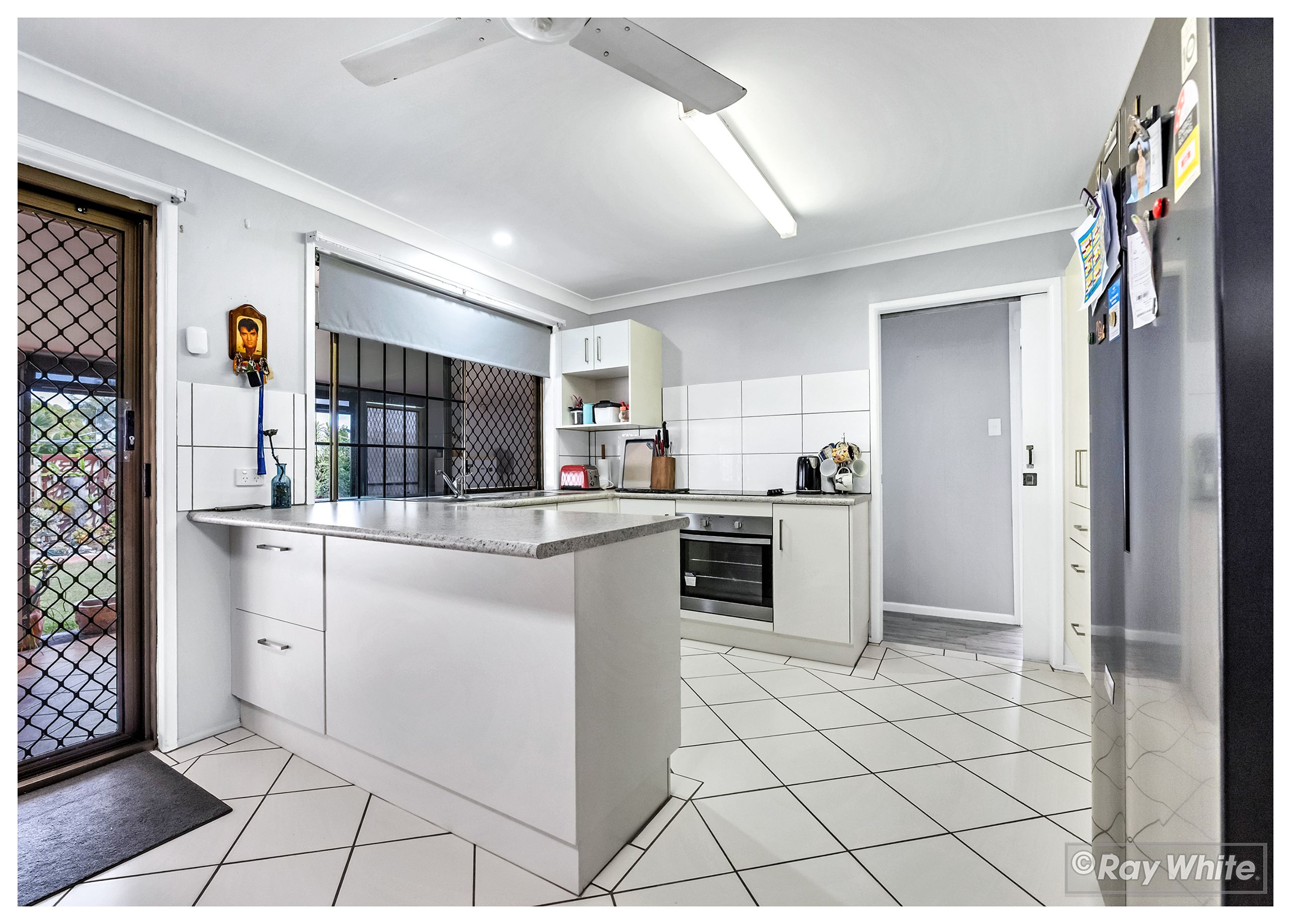 27 CHALMERS Street, Norman Gardens, QLD 4701