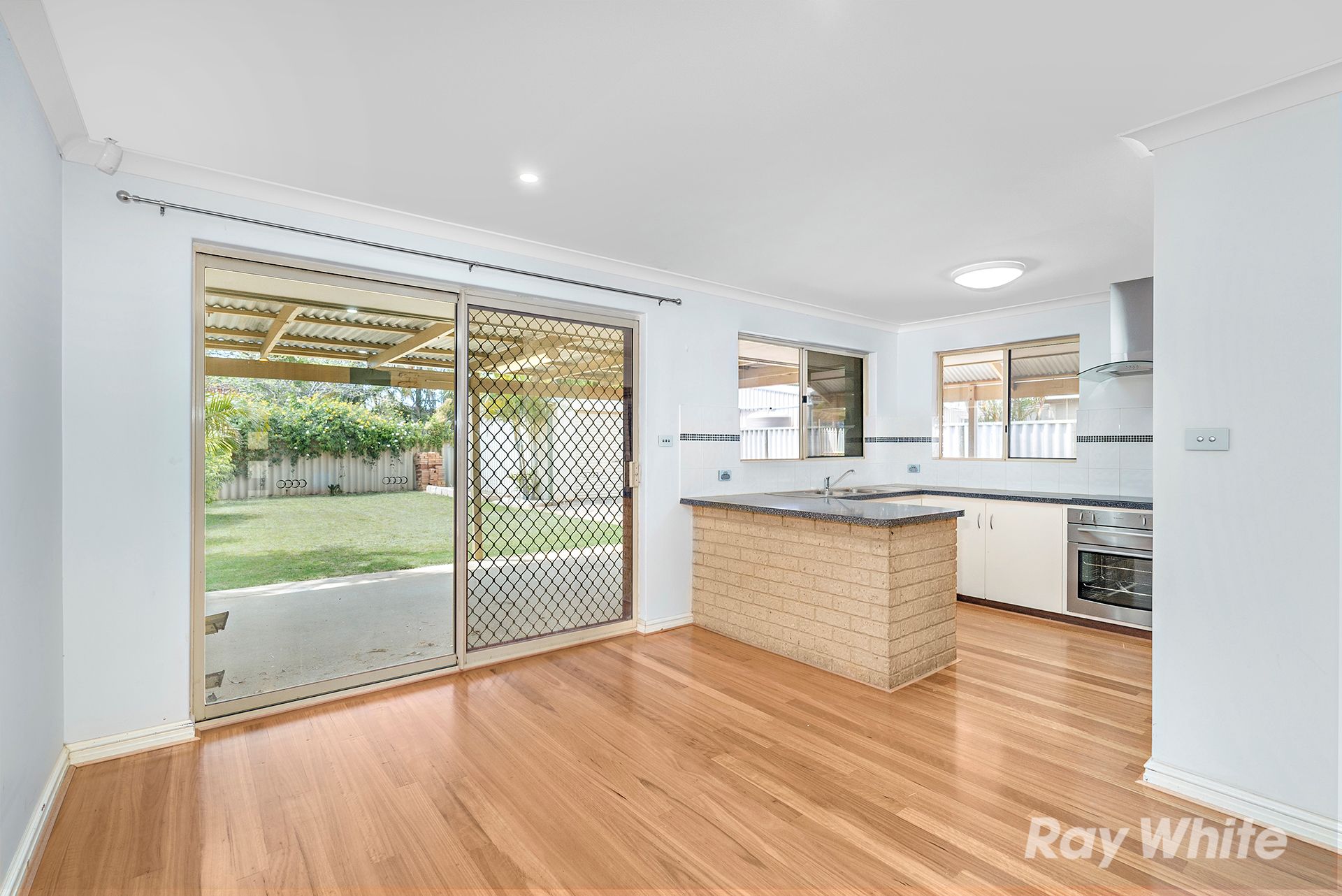 21 Tallarook Way, Waggrakine, WA 6530
