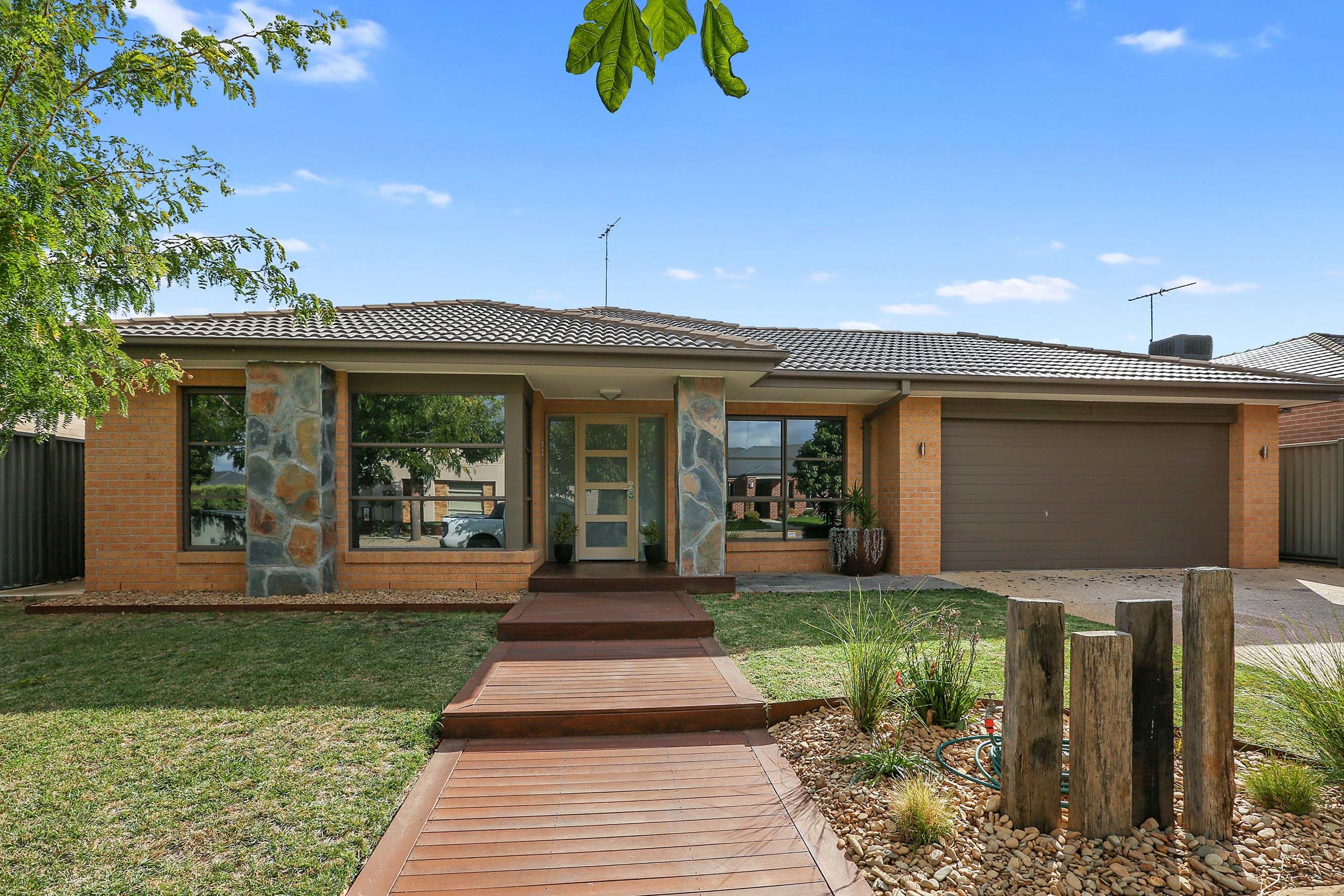 27 Moorhen Drive, Lara, VIC 3212