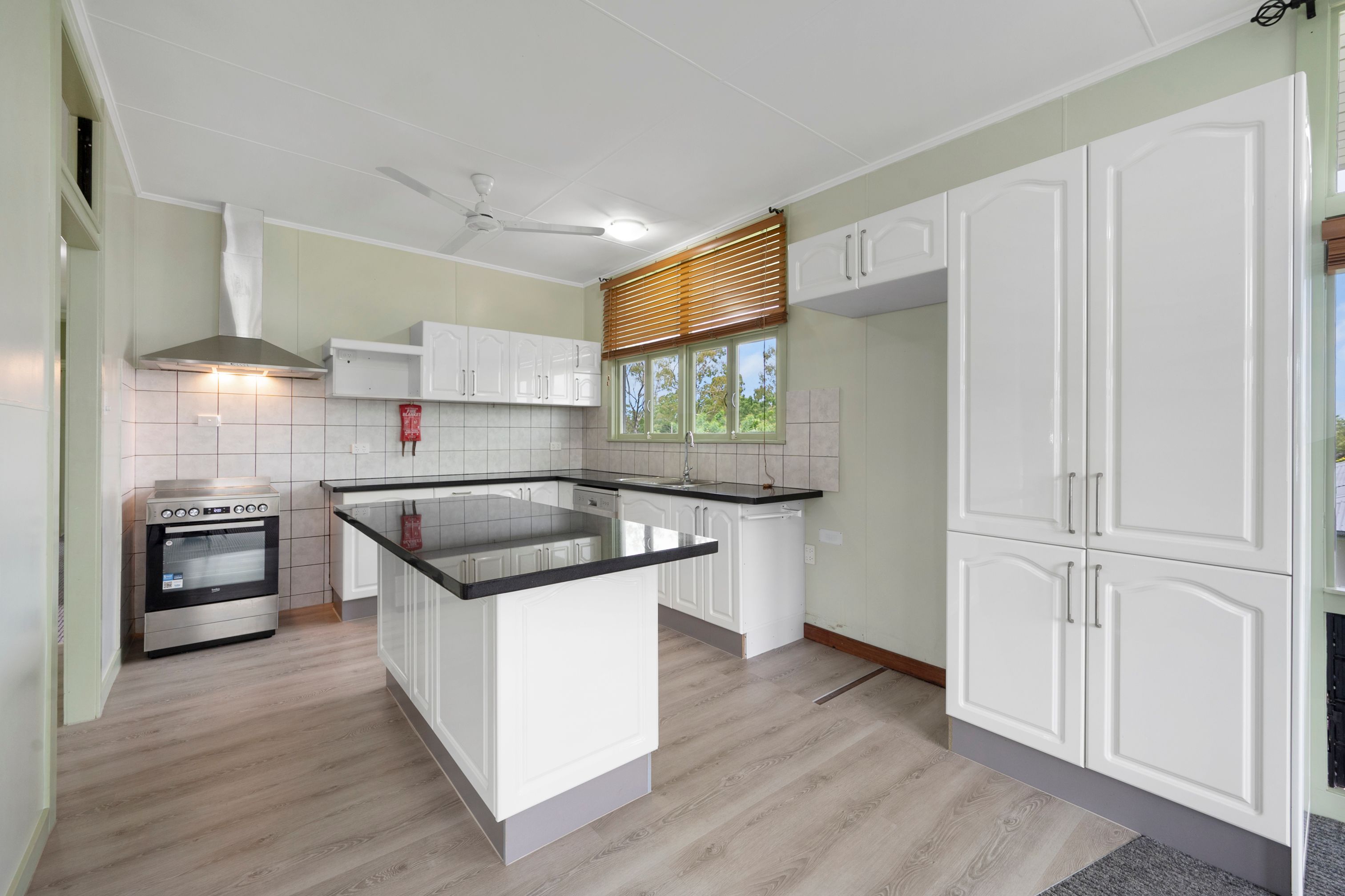 30 Salina Drive, Kelso, QLD 4815