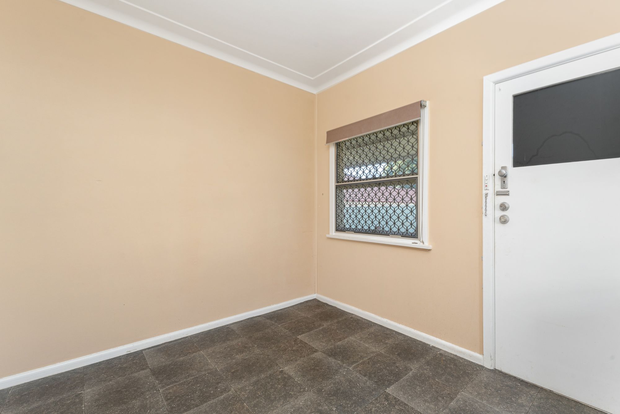 10 Haynes Street — photo 10 of 15