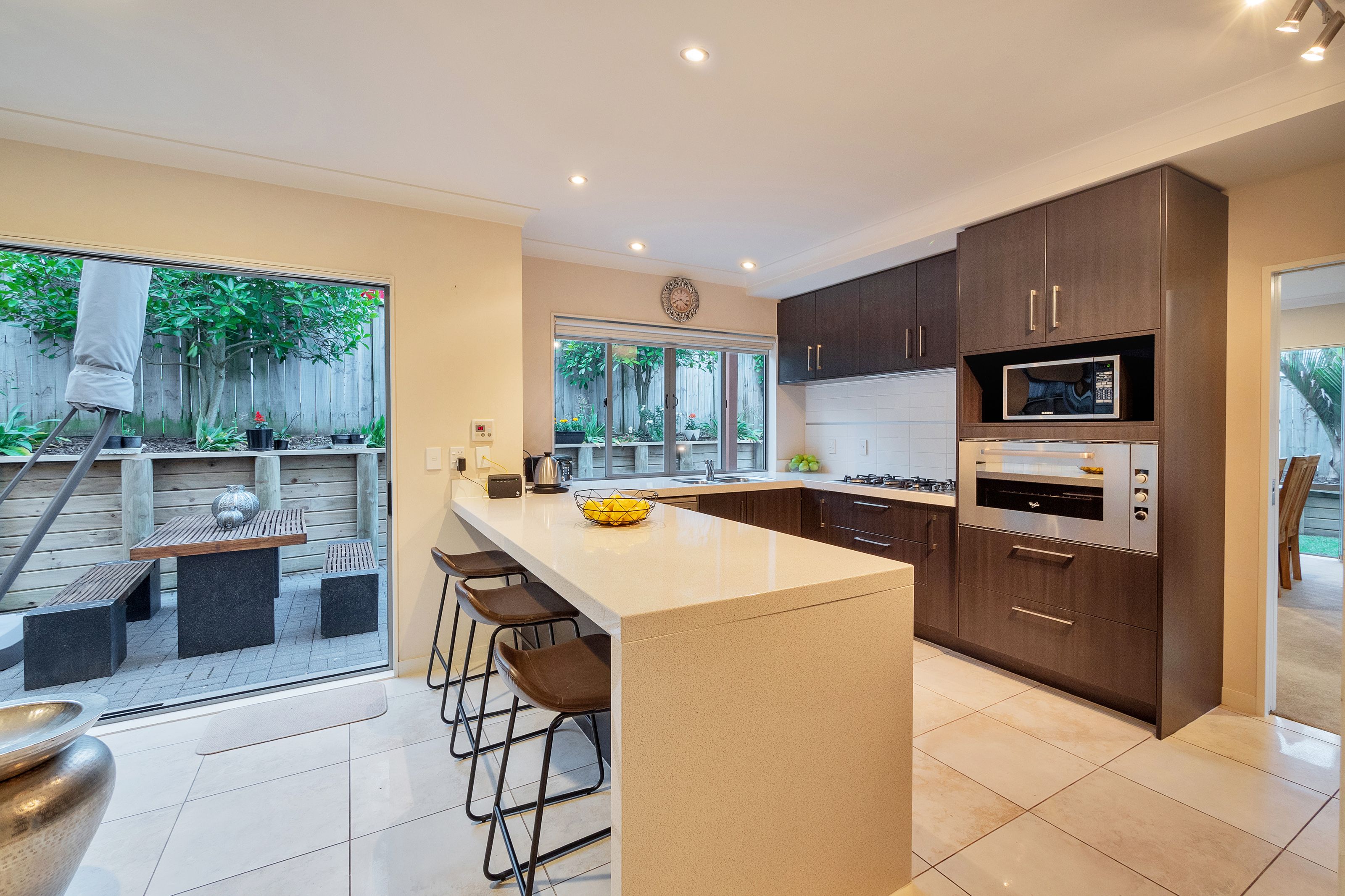 6 Solstone Place, Flat Bush, Manukau City