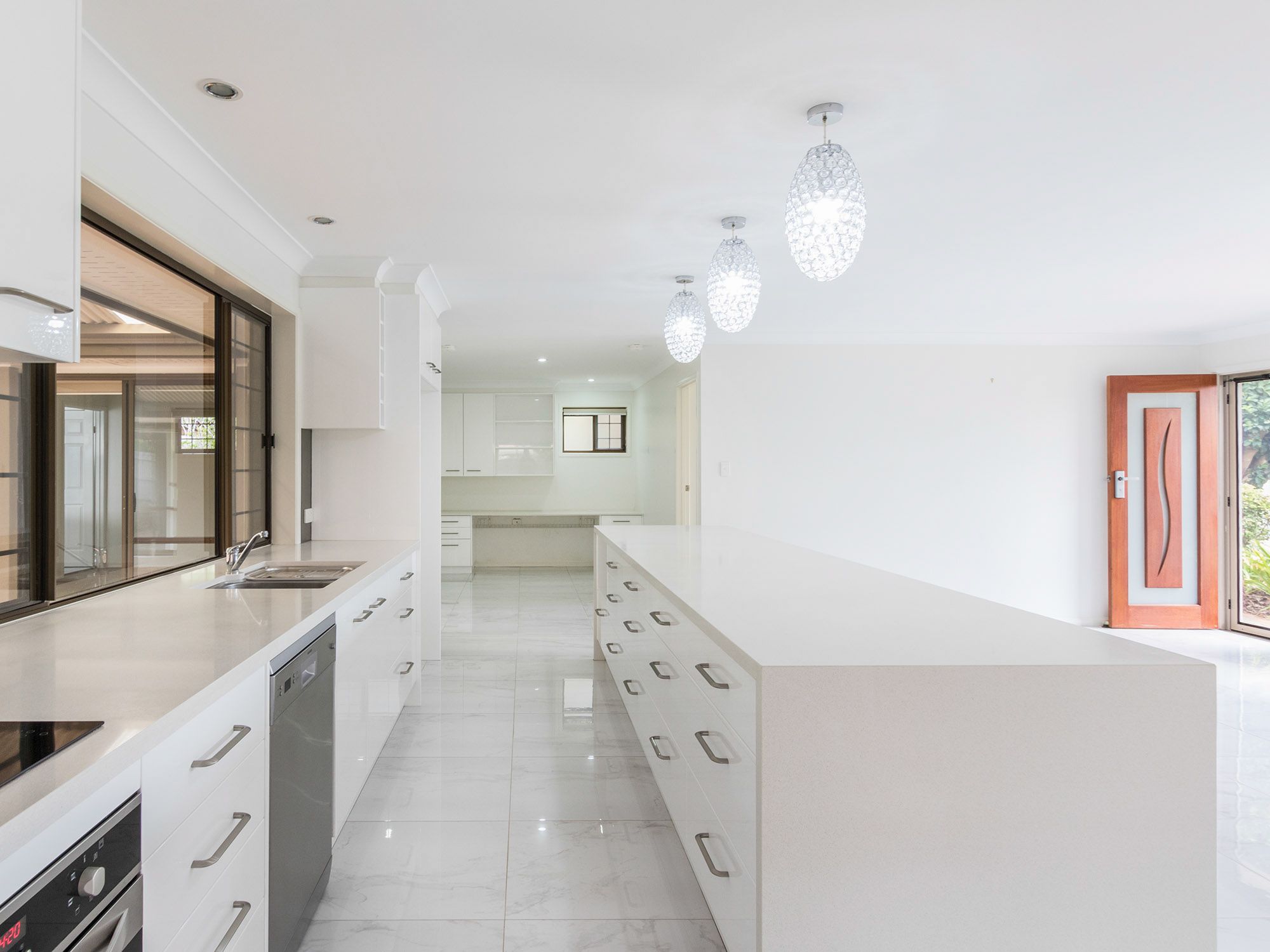15 Stanmere Street, Carindale, QLD 4152