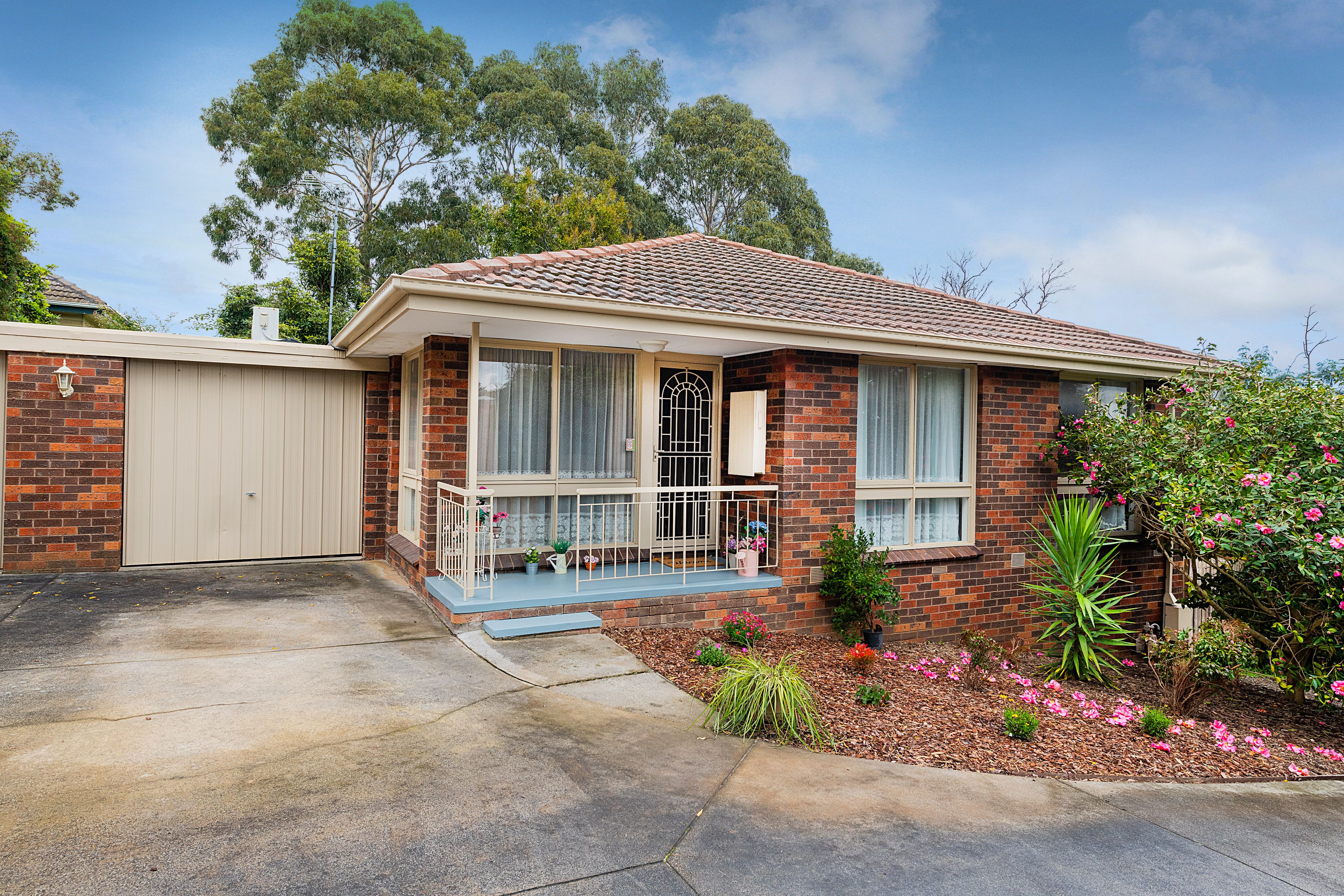 2/15 Newton Street, Ferntree Gully, VIC 3156