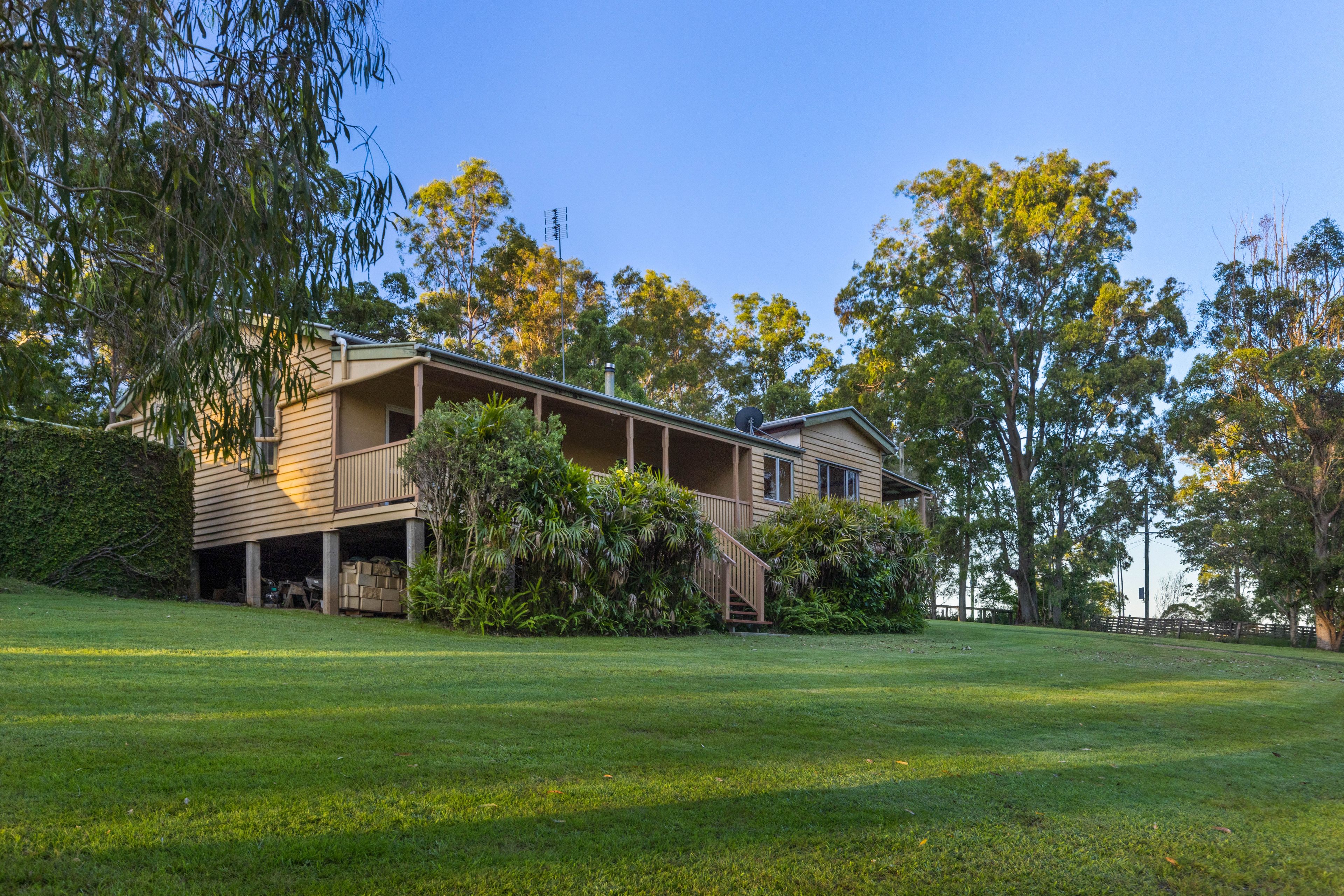 124 Sandy Creek Road, Victory Heights, QLD 4570 Acreage/SemiRural
