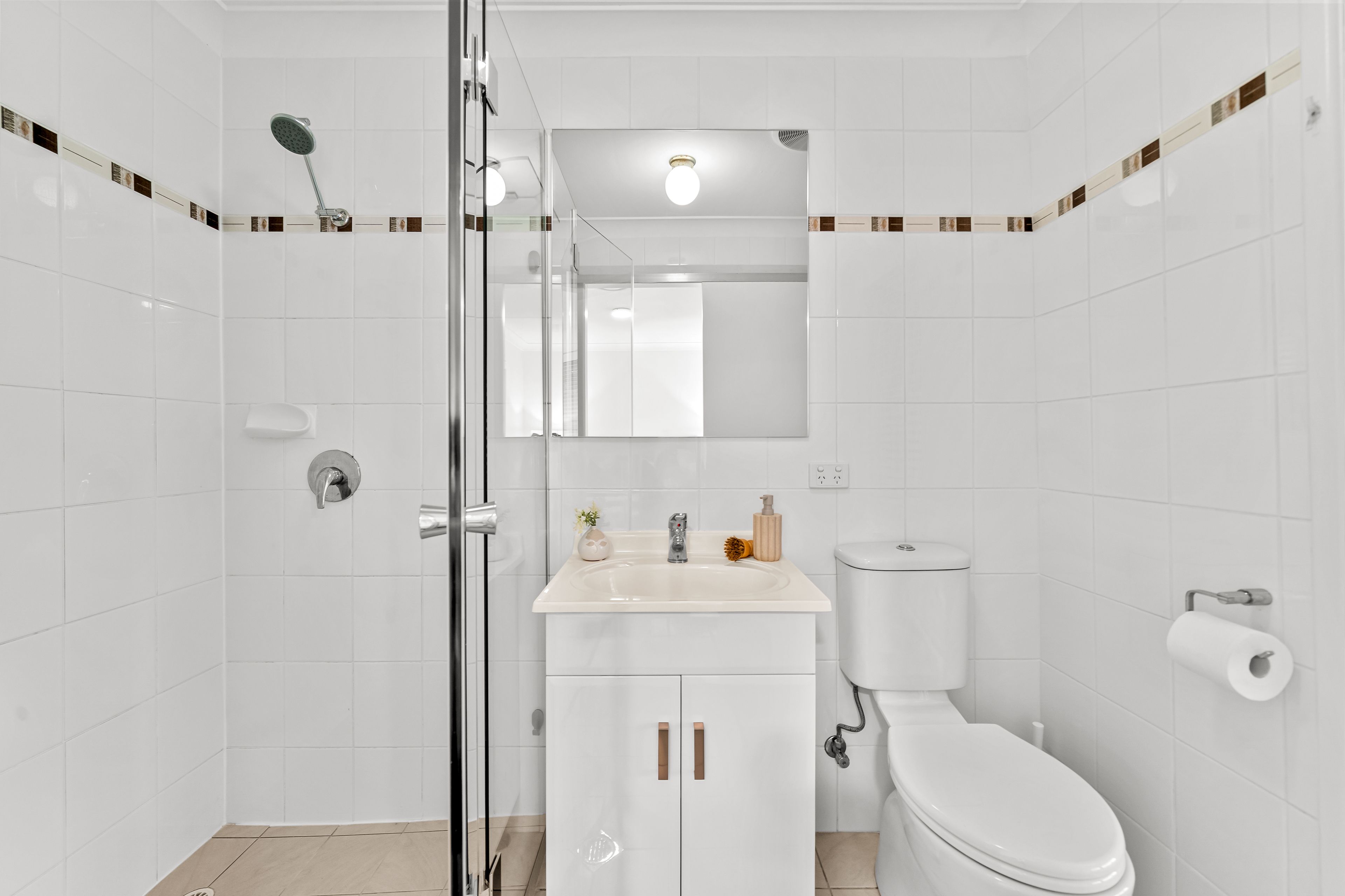 2 Artemis Court — photo 14 of 30