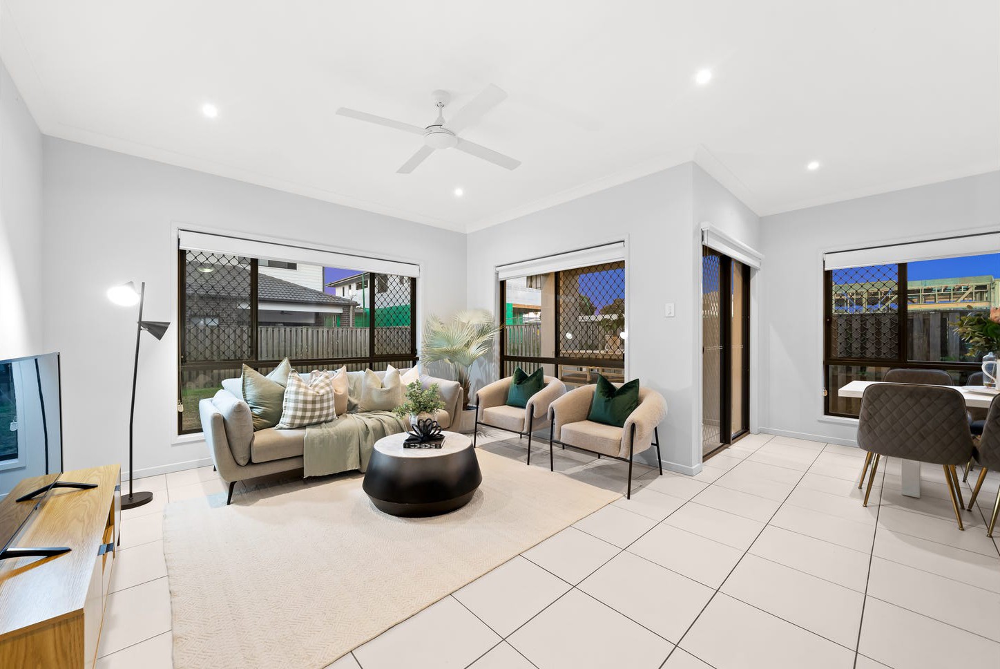 14 Goshawk Crescent, Rochedale, QLD 4123