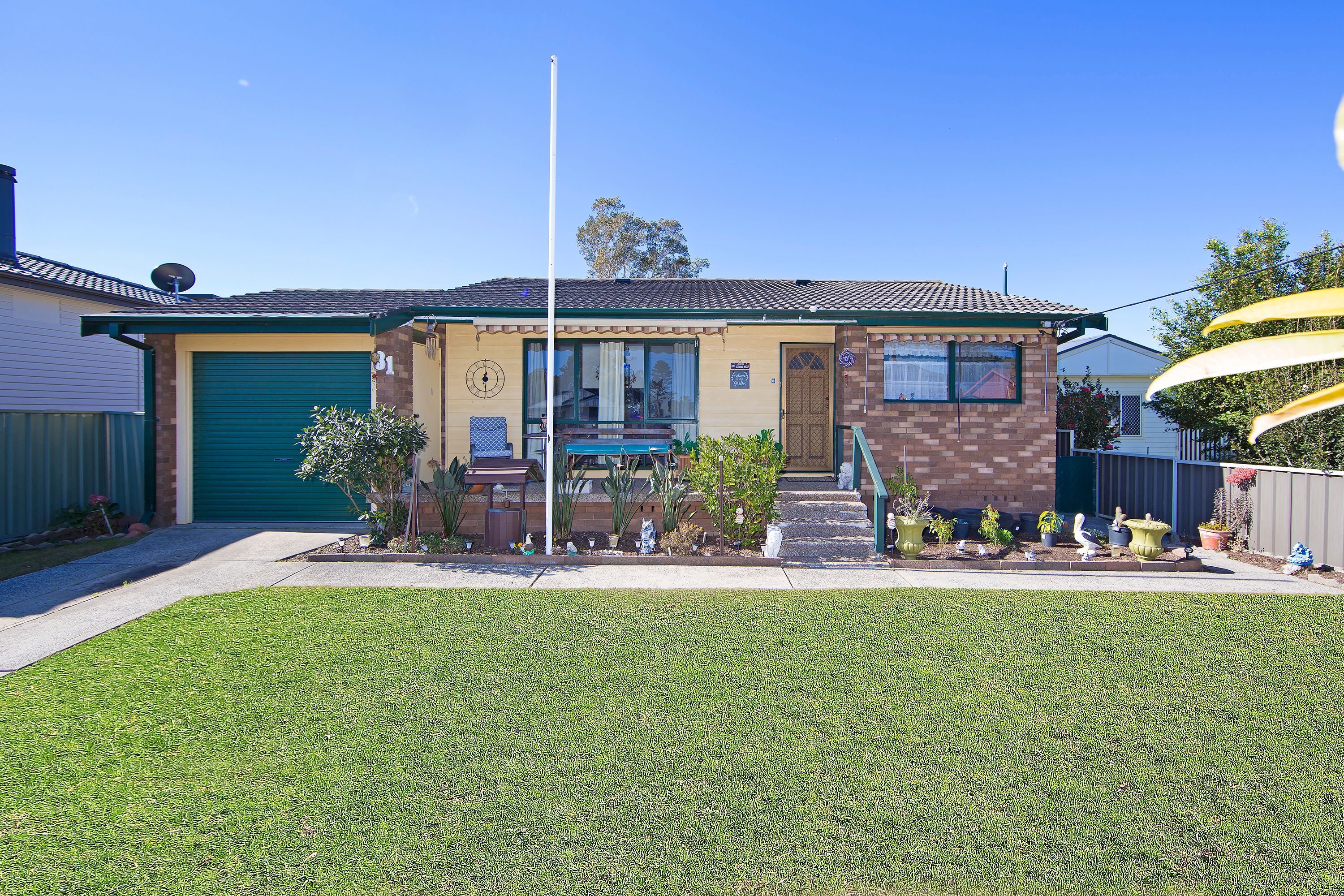 31 Georgina Avenue