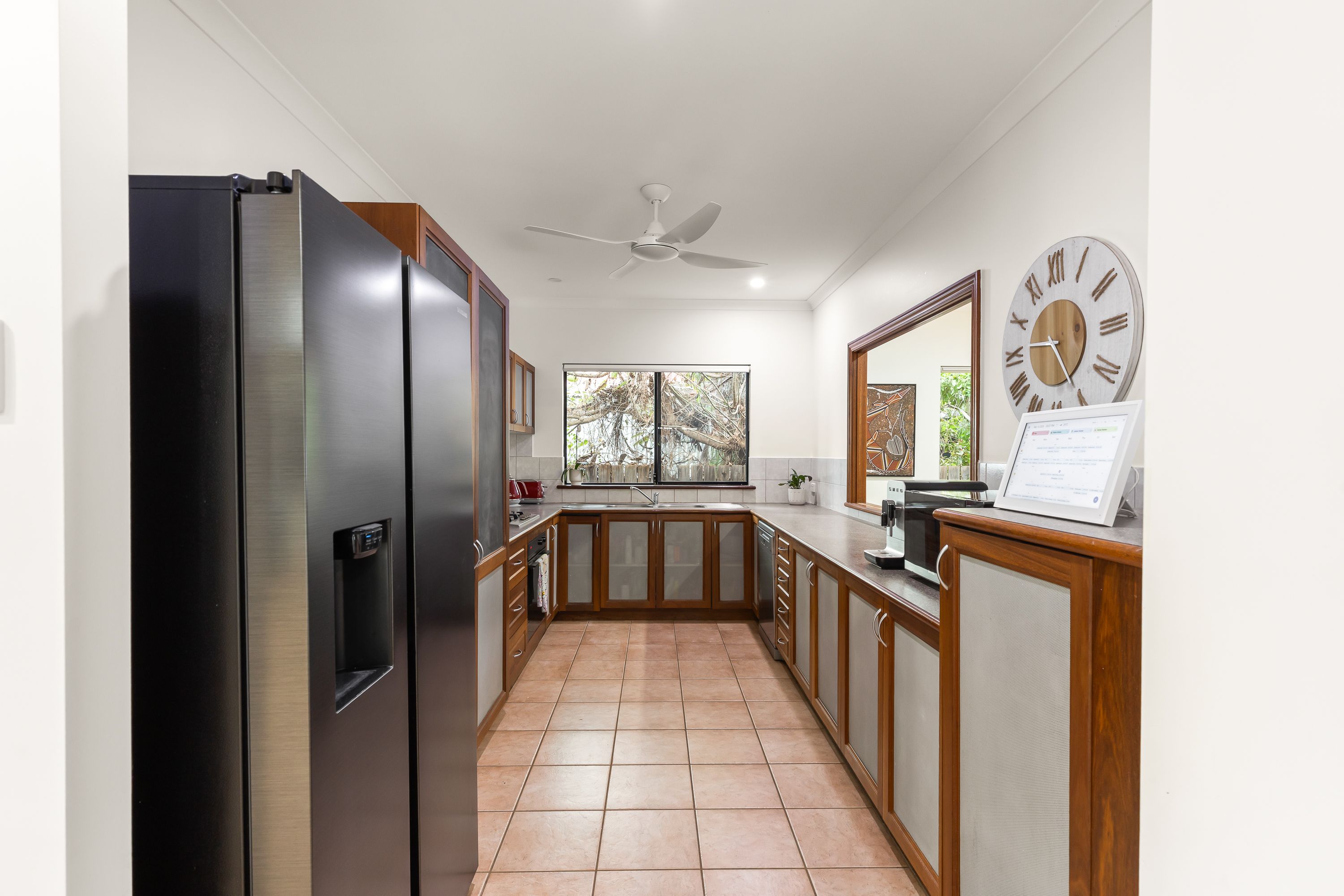 6 Shearwater Crescent — photo 8 of 30
