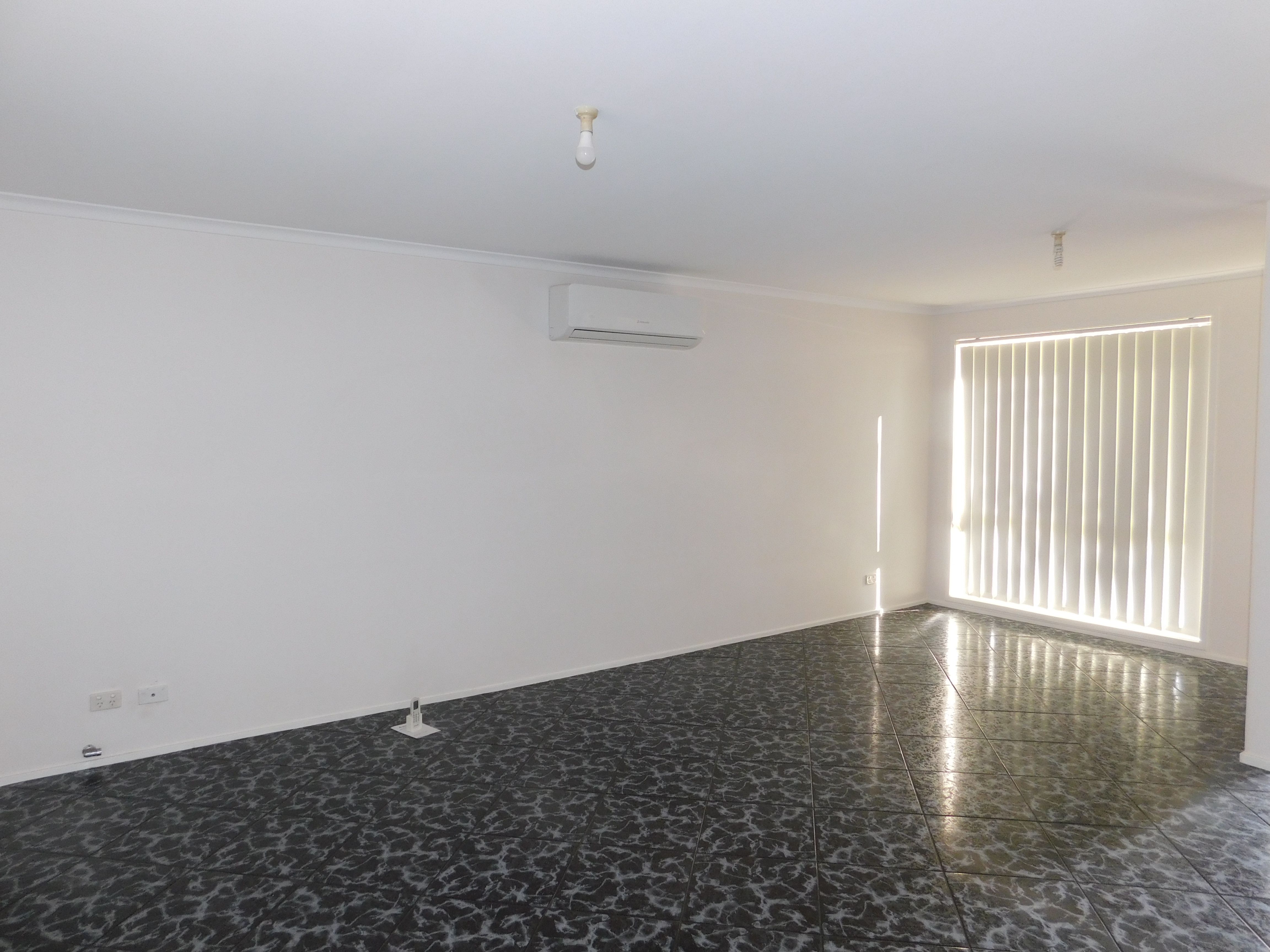 5 Glen Innes Road, Hoxton Park, NSW 2171