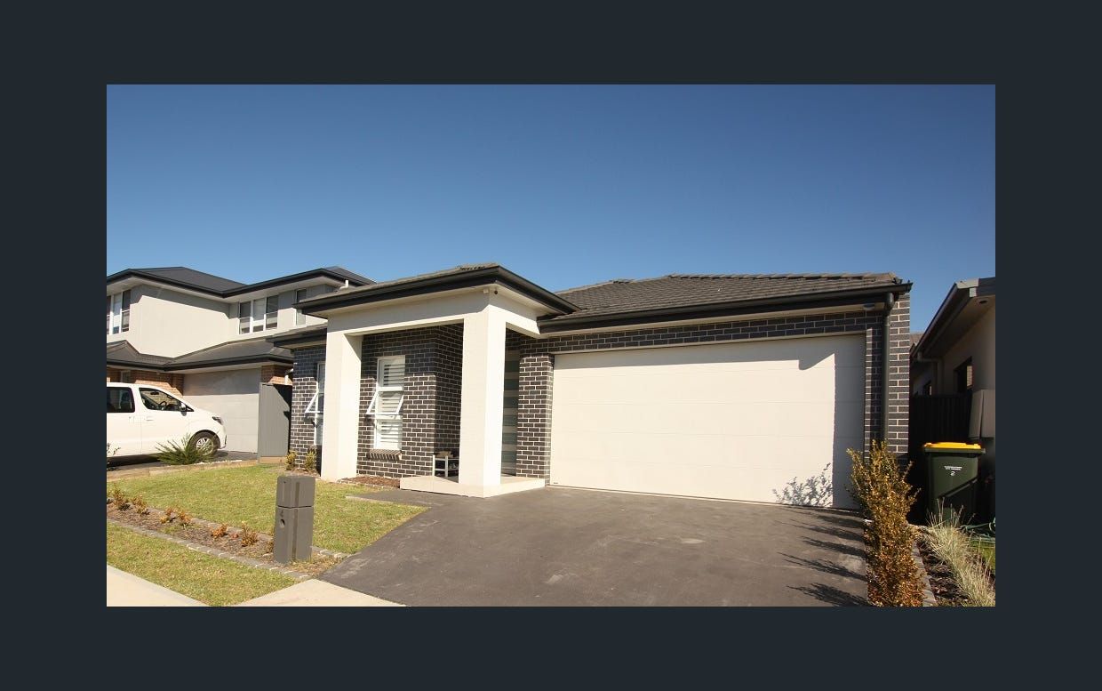 4 Dipodium Avenue, Denham Court, NSW 2565