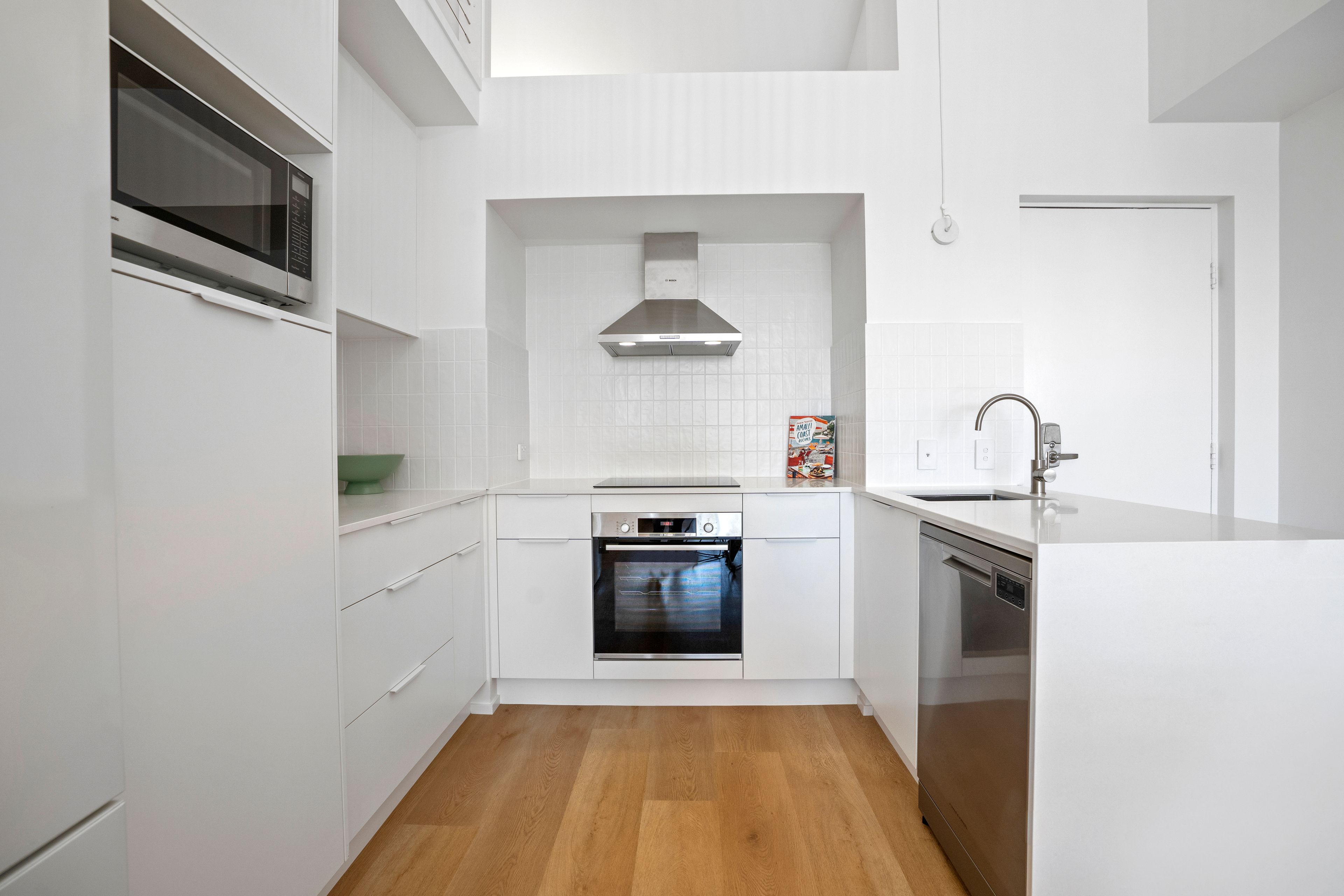 24/18 Camfield Street — photo 4 of 10