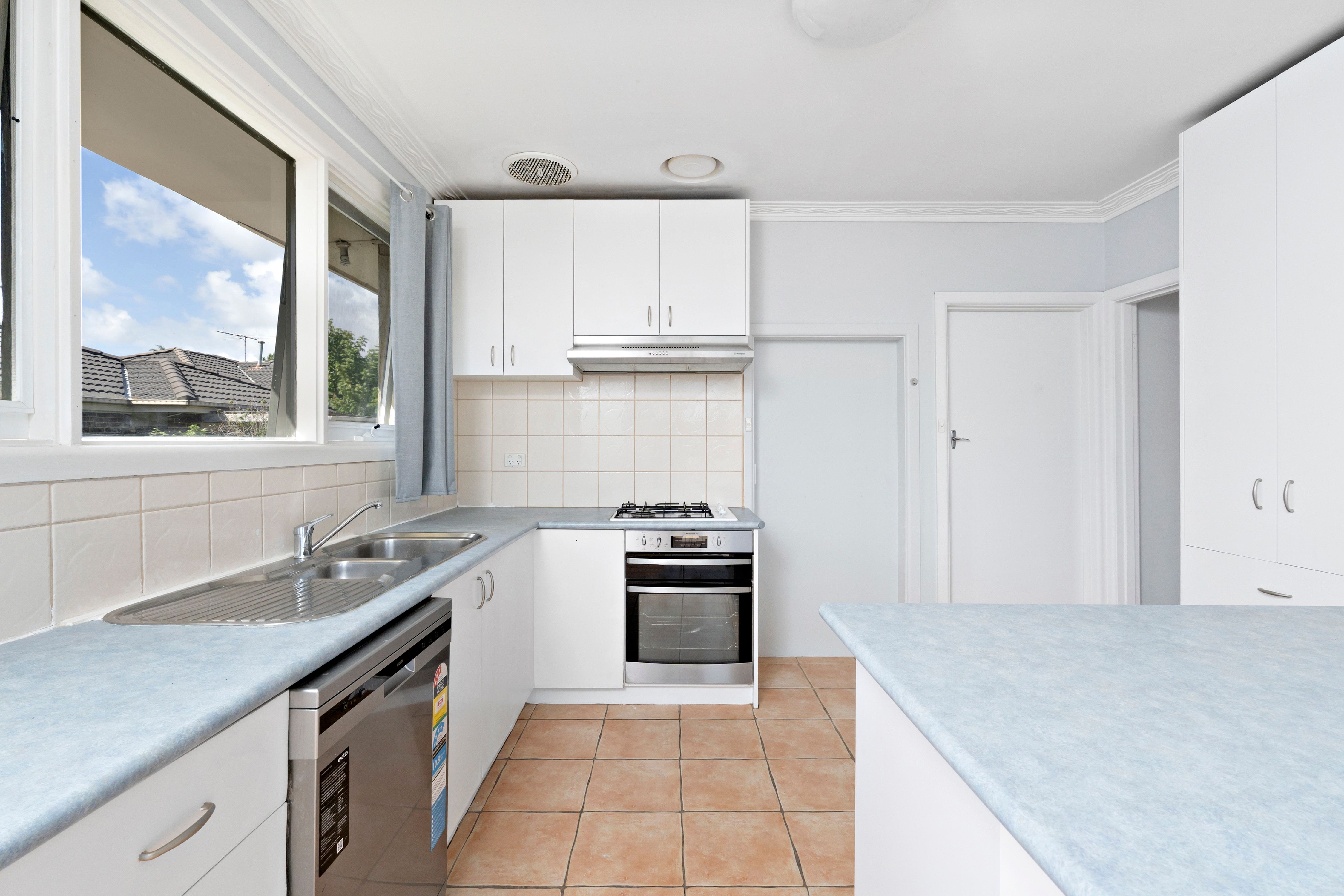 40 Heatherhill Road, Frankston, VIC 3199