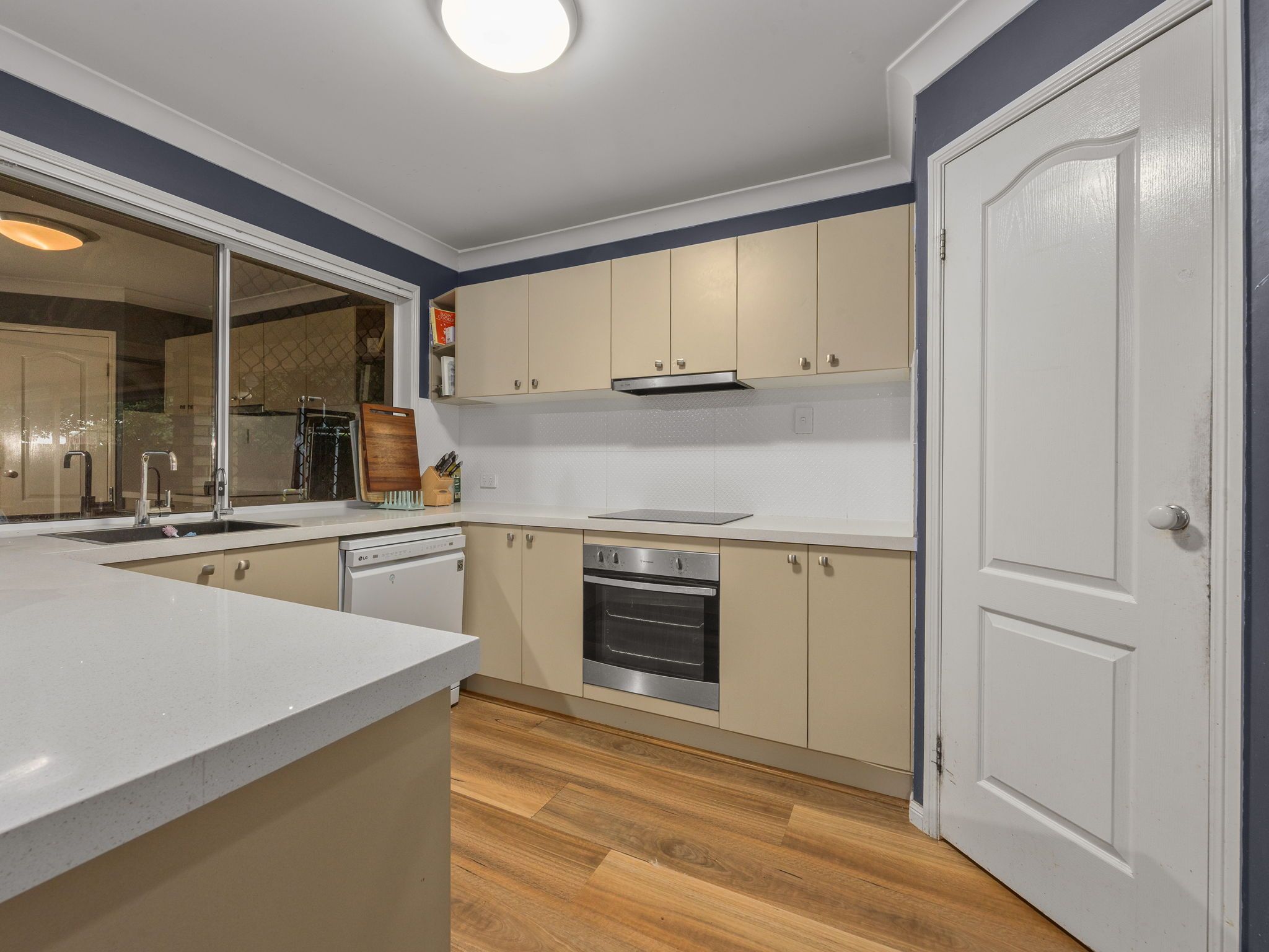 26 Angela Place — photo 8 of 18