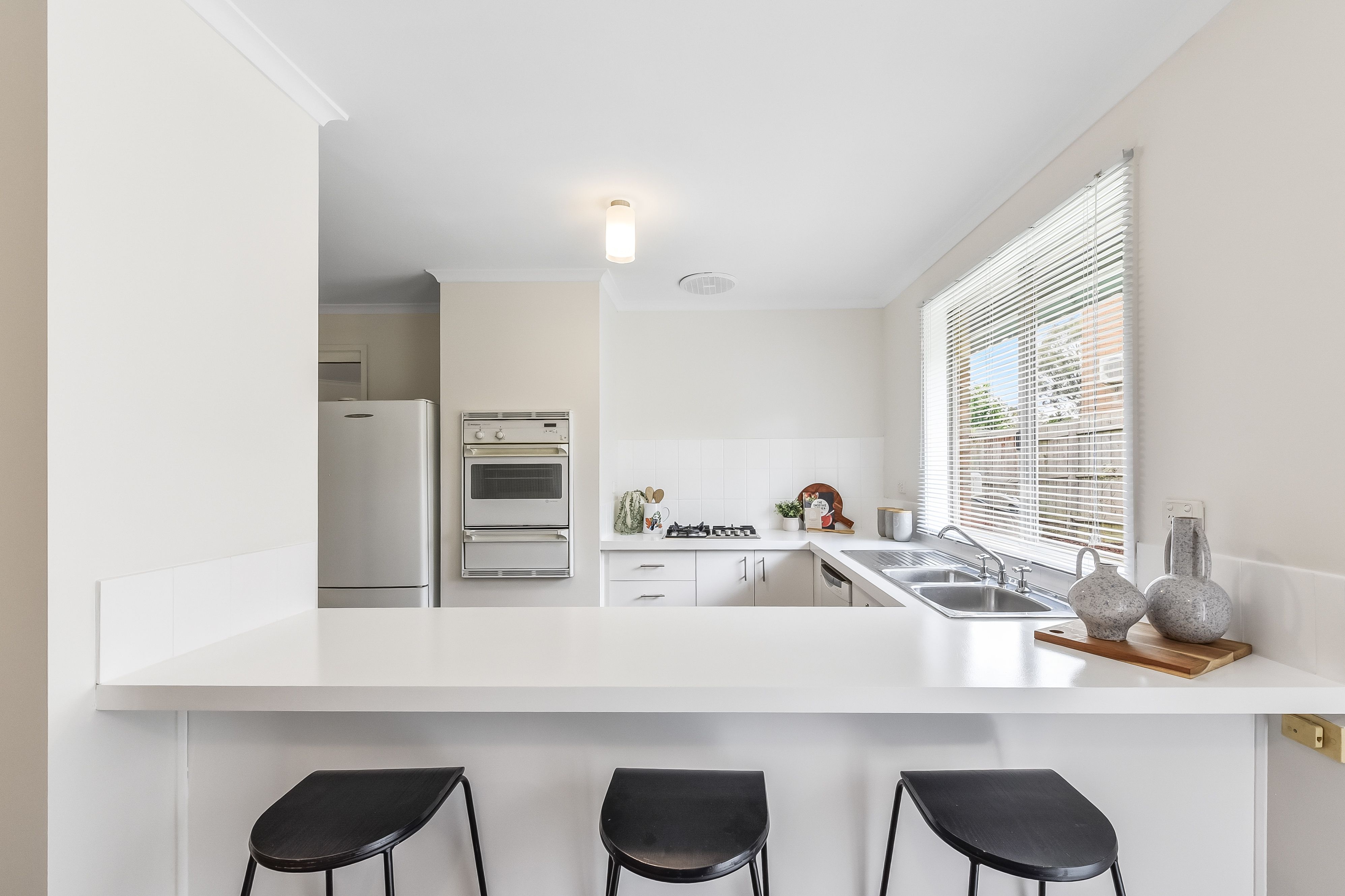 11 Leo Close — photo 5 of 17