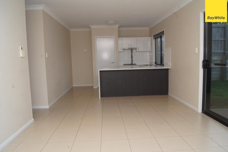 8 Daintree Place, Springfield Lakes, QLD 4300
