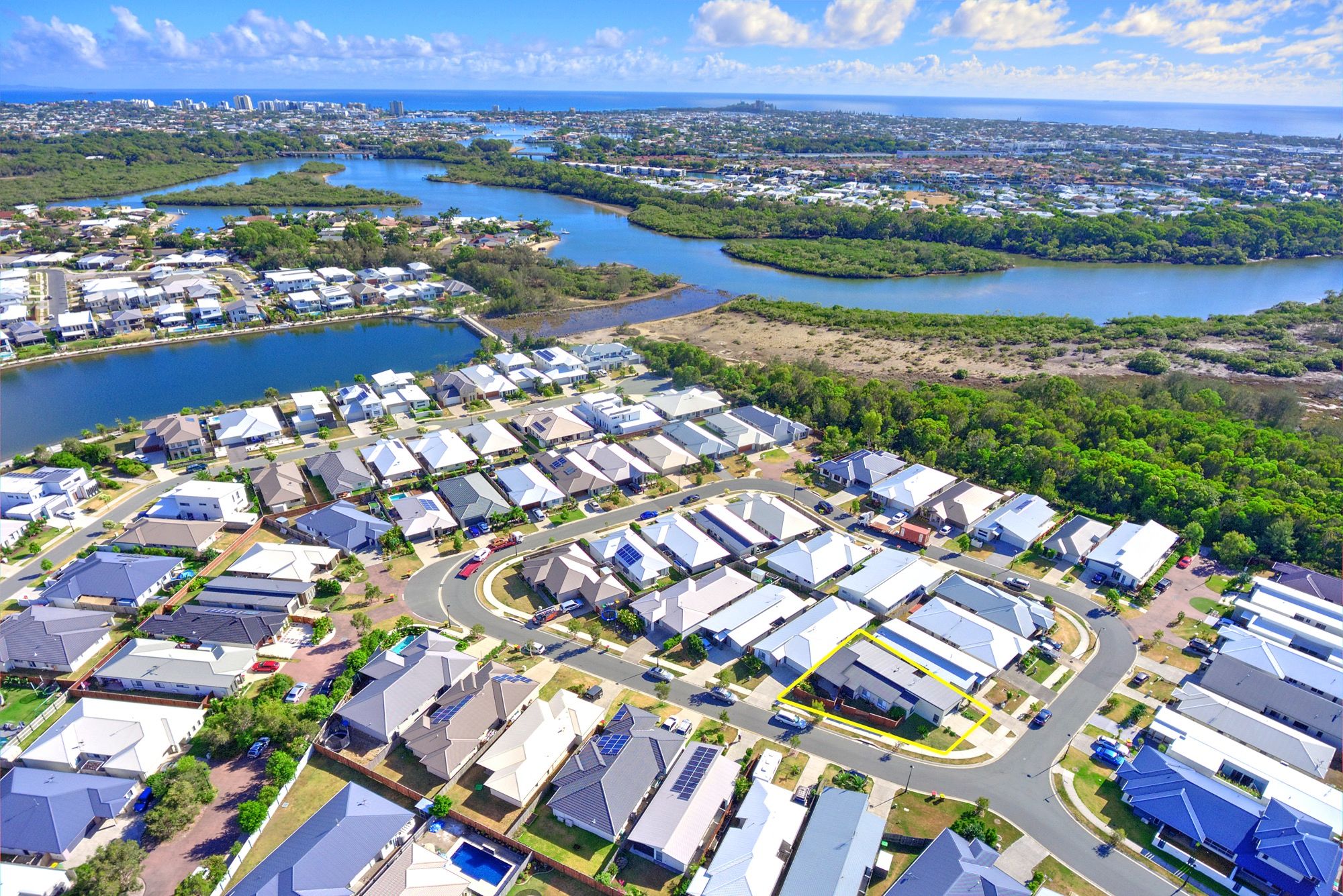 32 Foxtail Circuit, Mountain Creek QLD 4557