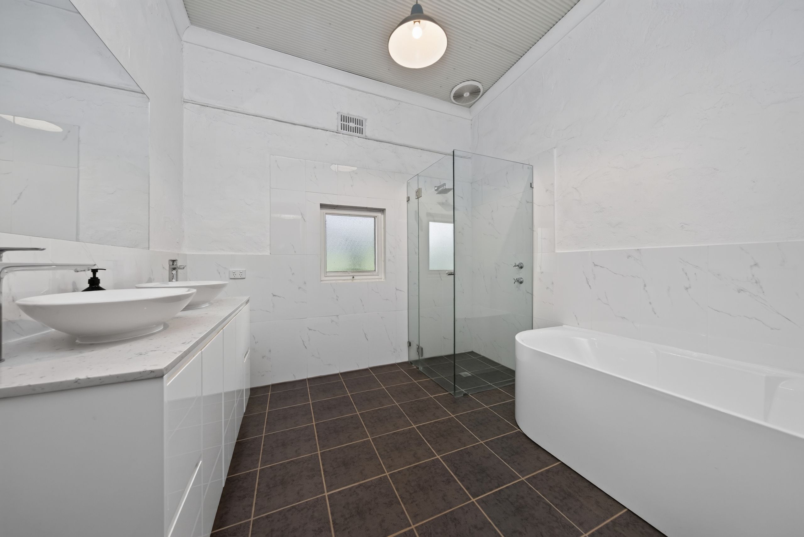 5307 Horrocks Highway — photo 24 of 30
