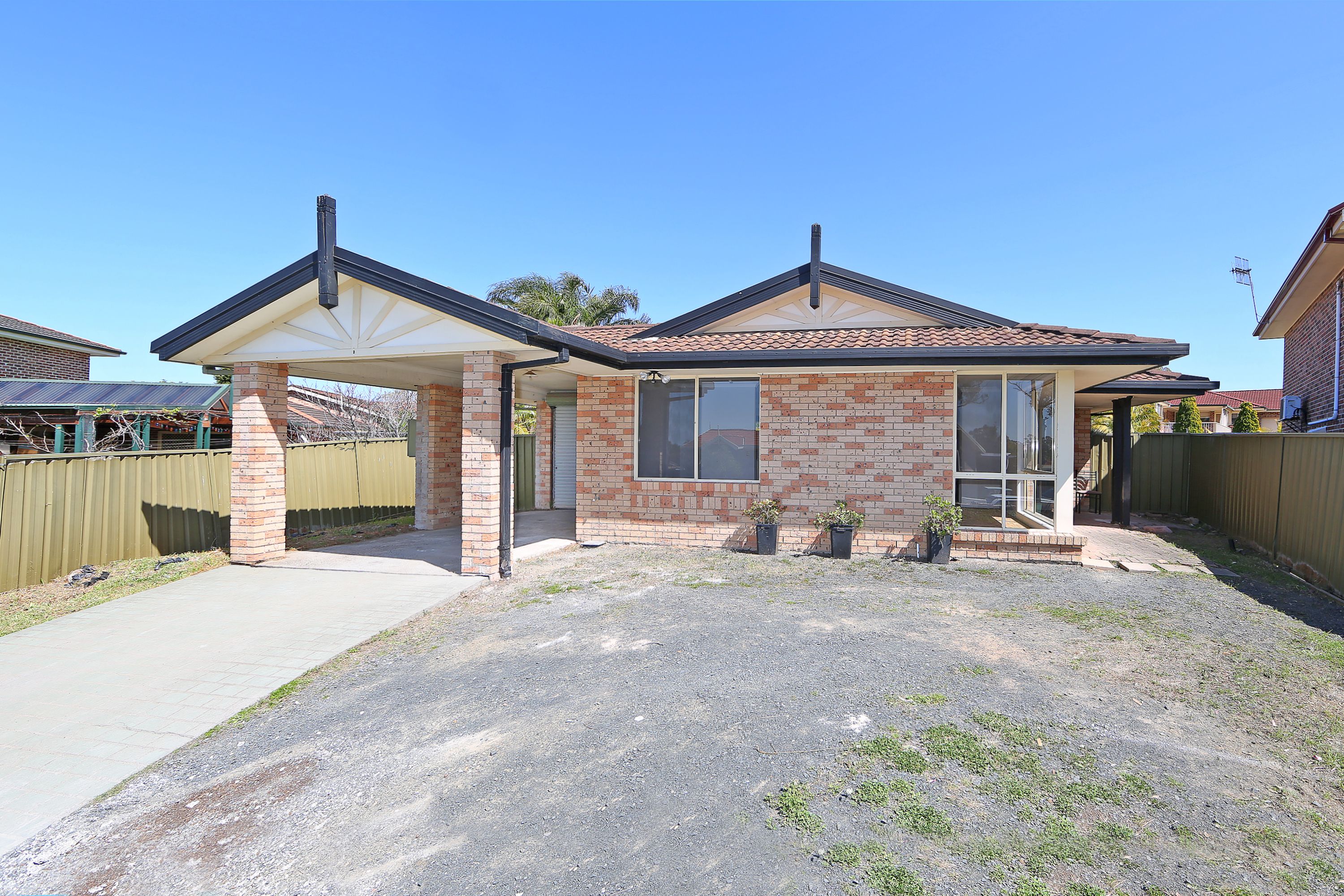 2 Woodside Court
