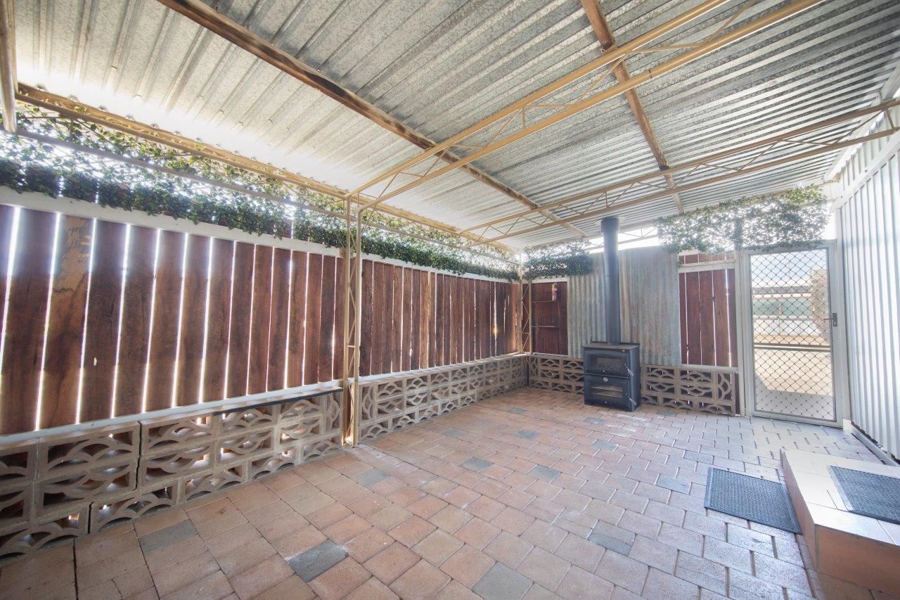 14 TEAGUE Street — photo 10 of 15