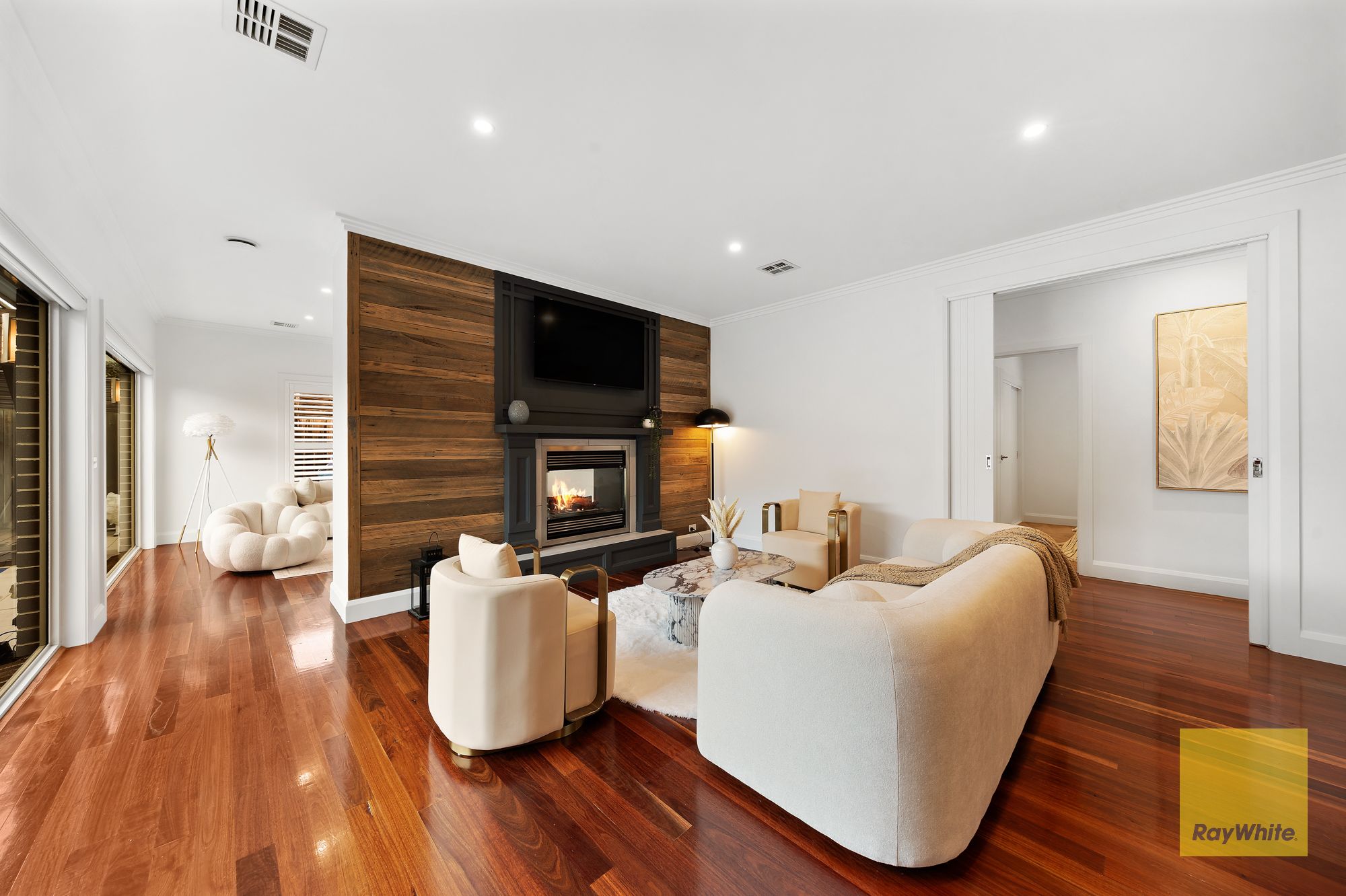 38 Tristania Drive — photo 14 of 30