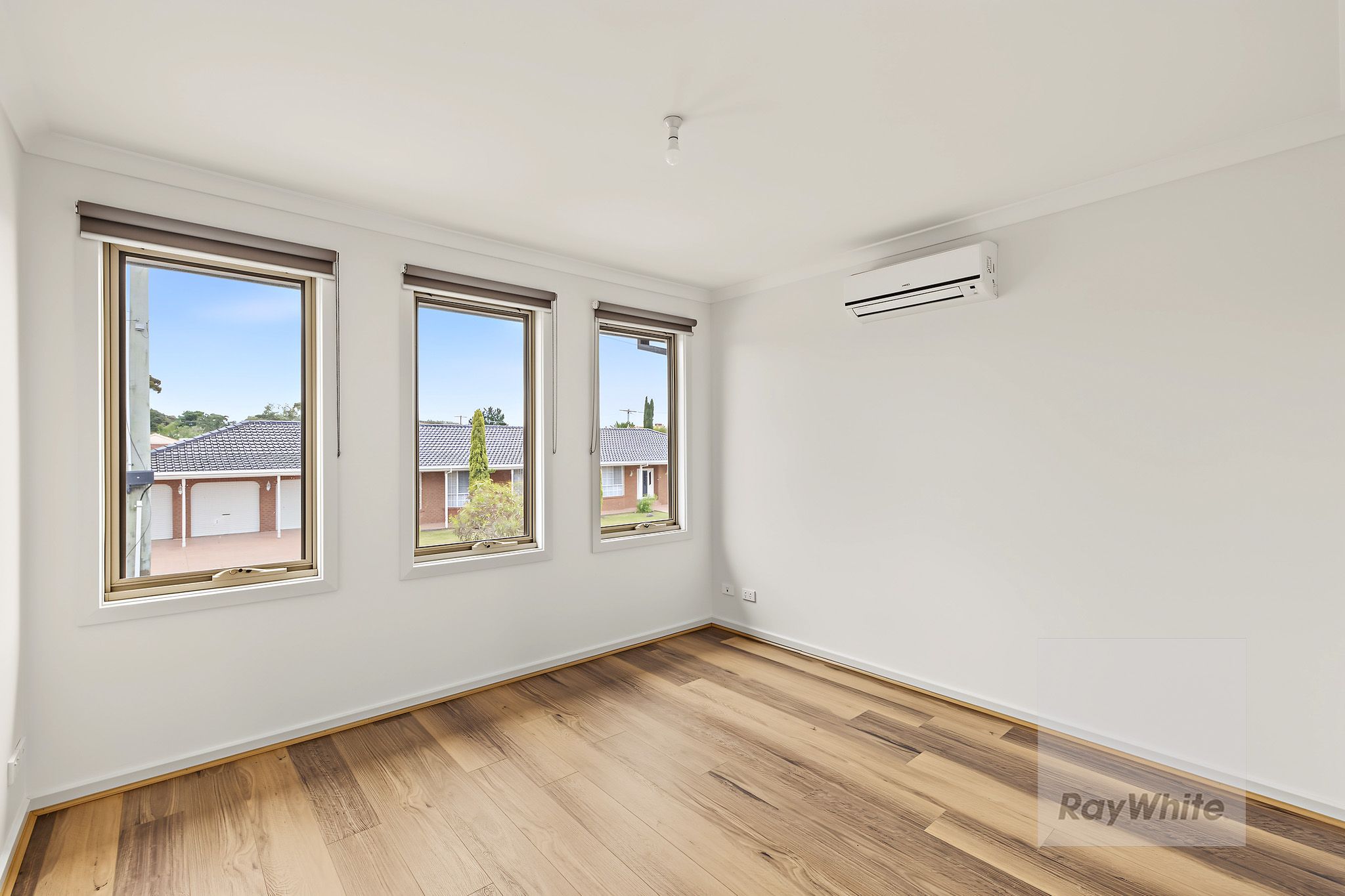 10 Erskine Way — photo 15 of 17