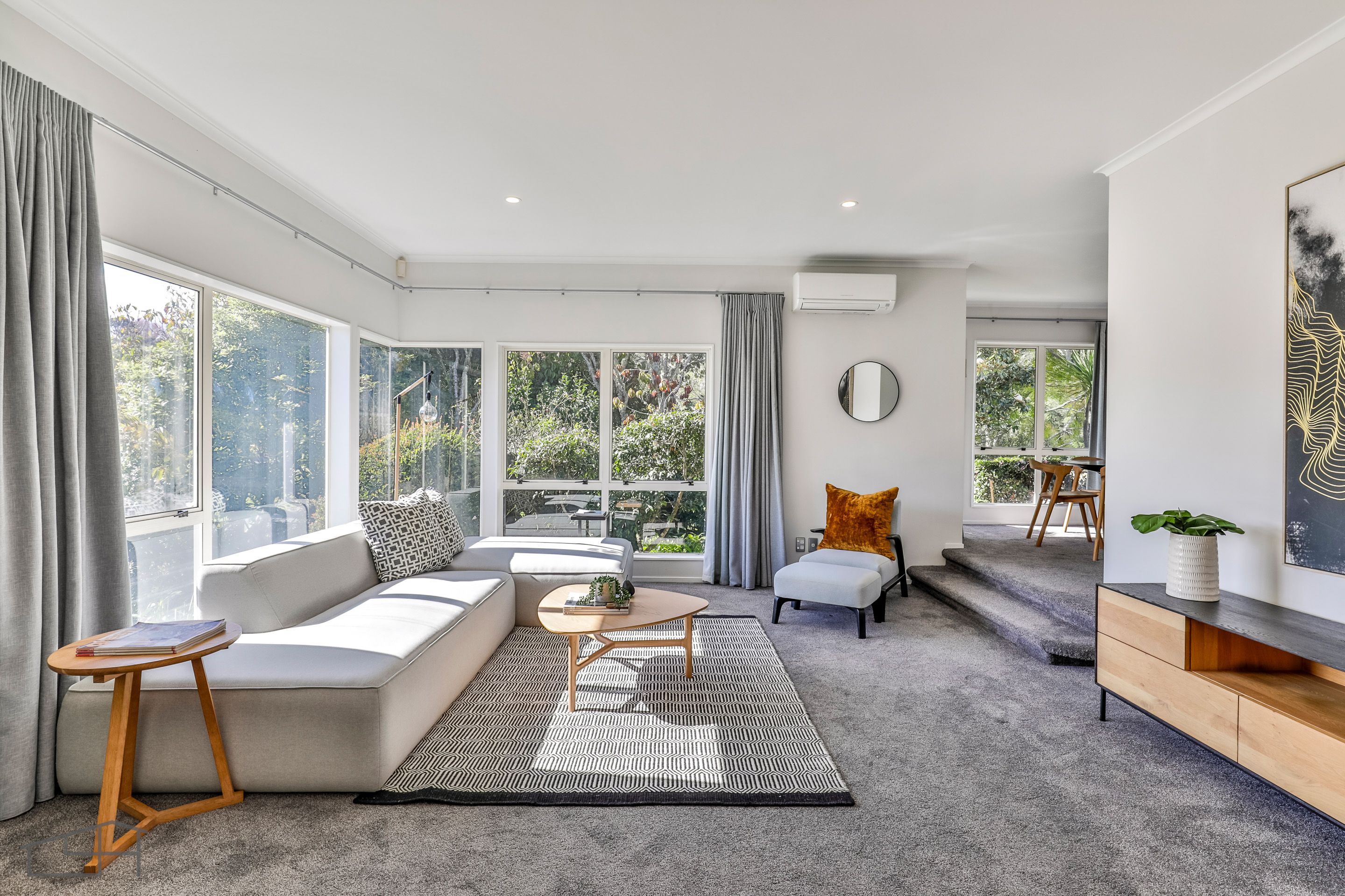 10 Woodfern Crescent, Titirangi, Waitakere City