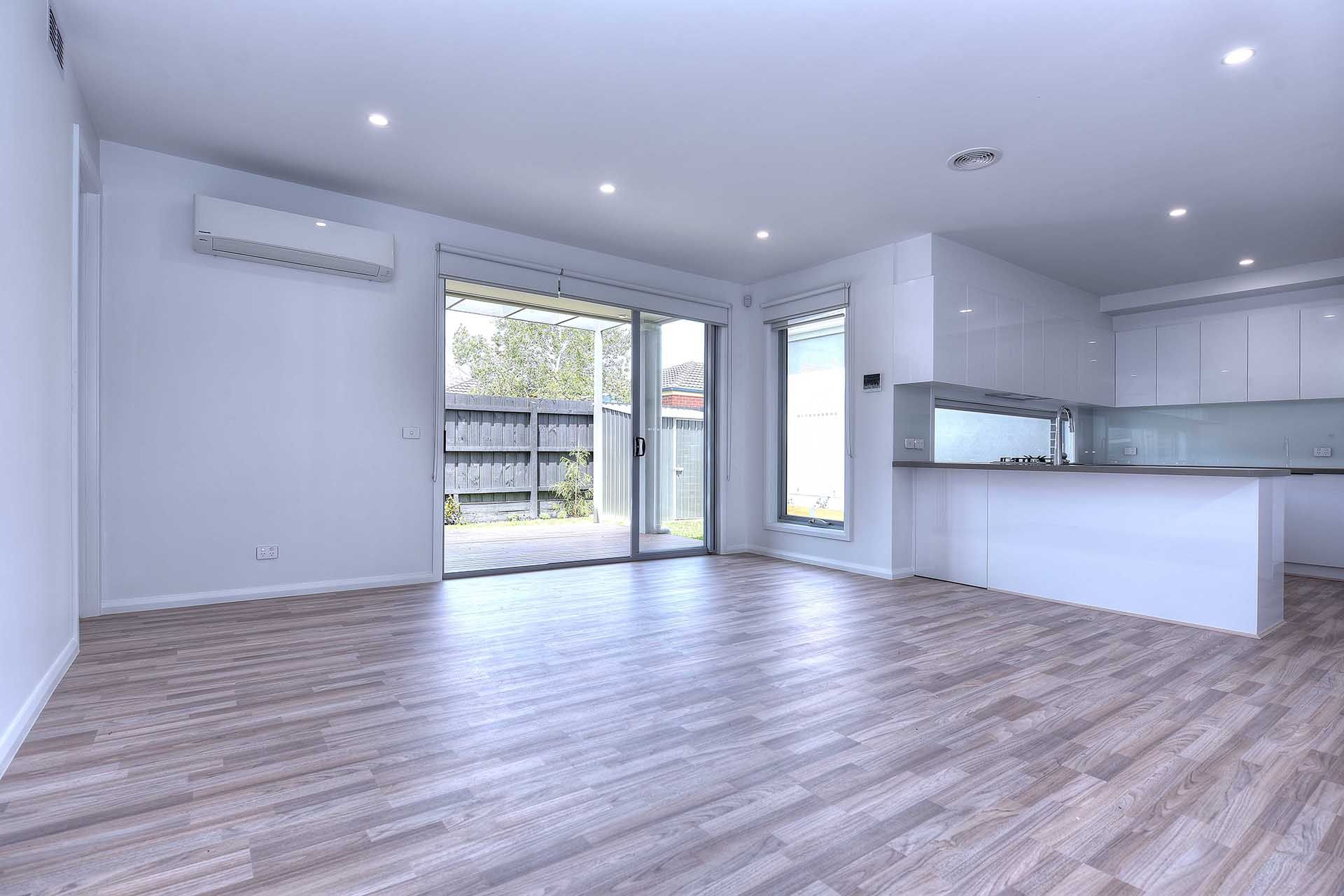 2/142 Lower Dandenong Road — photo 3 of 6