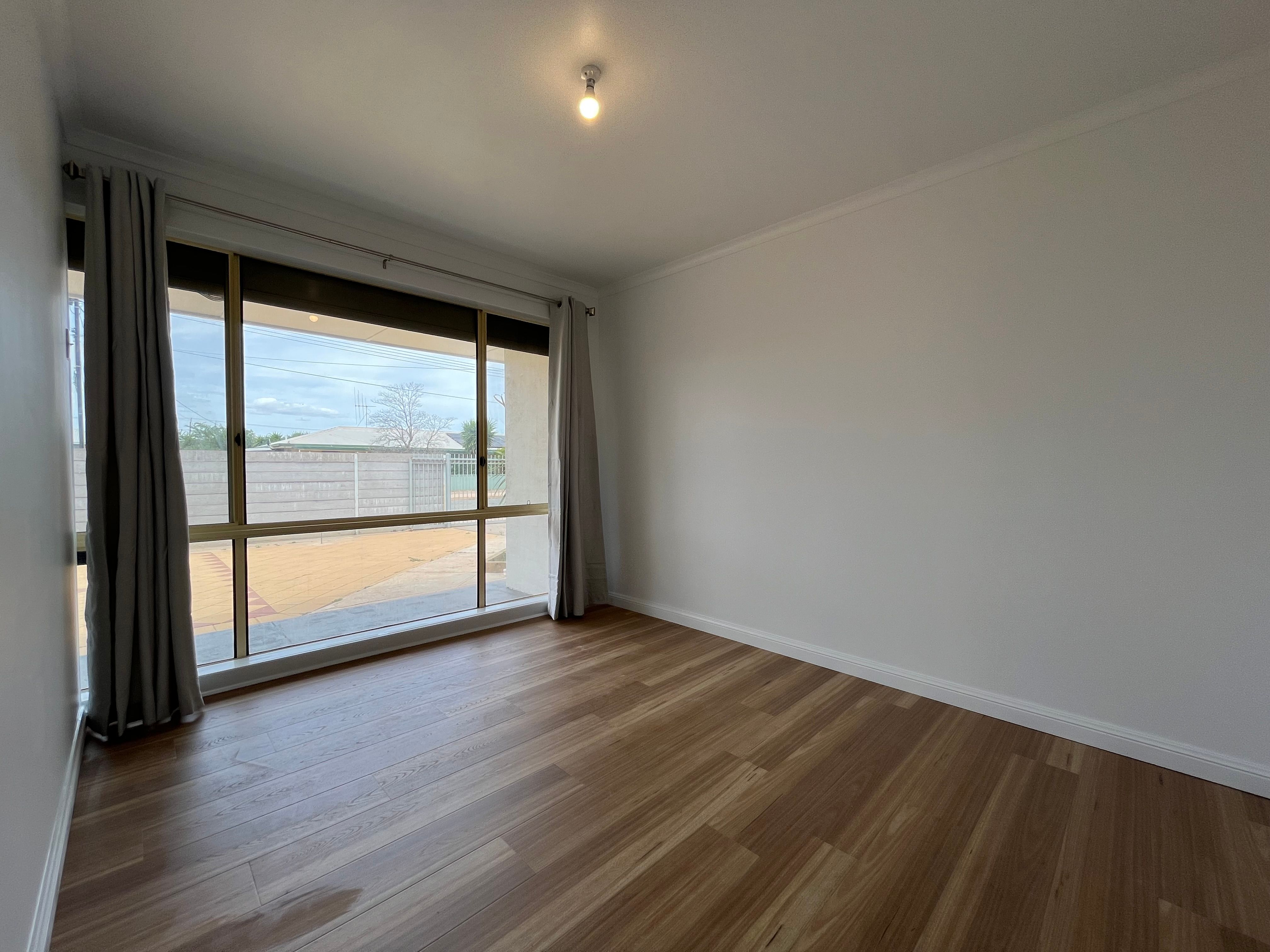8 Jessop Street — photo 5 of 19