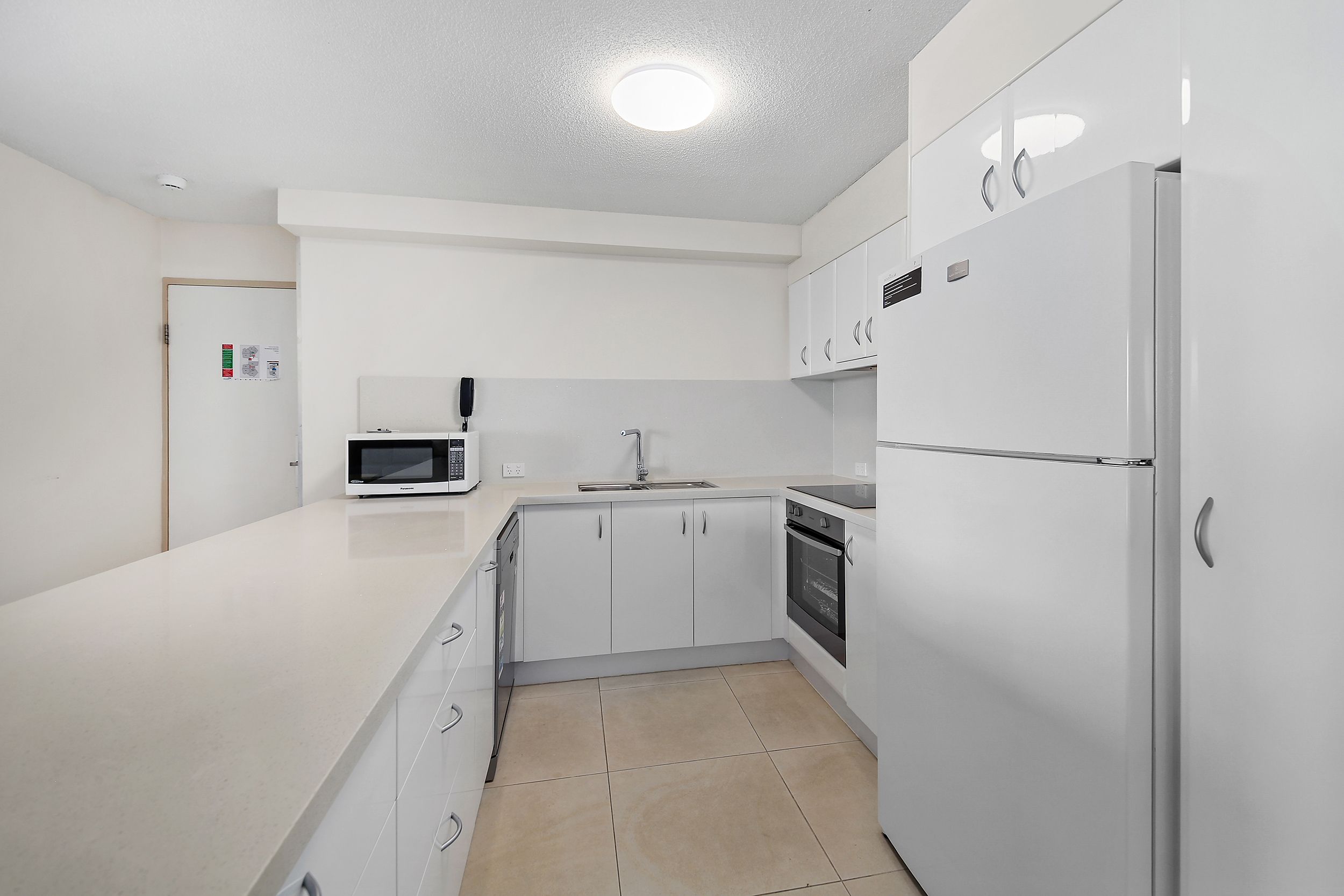 53/13 Mooloolaba Esplanade — photo 6 of 24