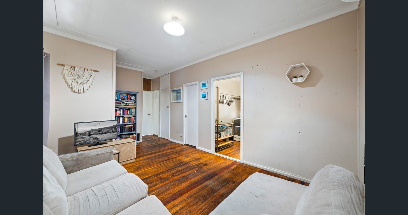 2 Cobham Street, Ingleburn, NSW 2565