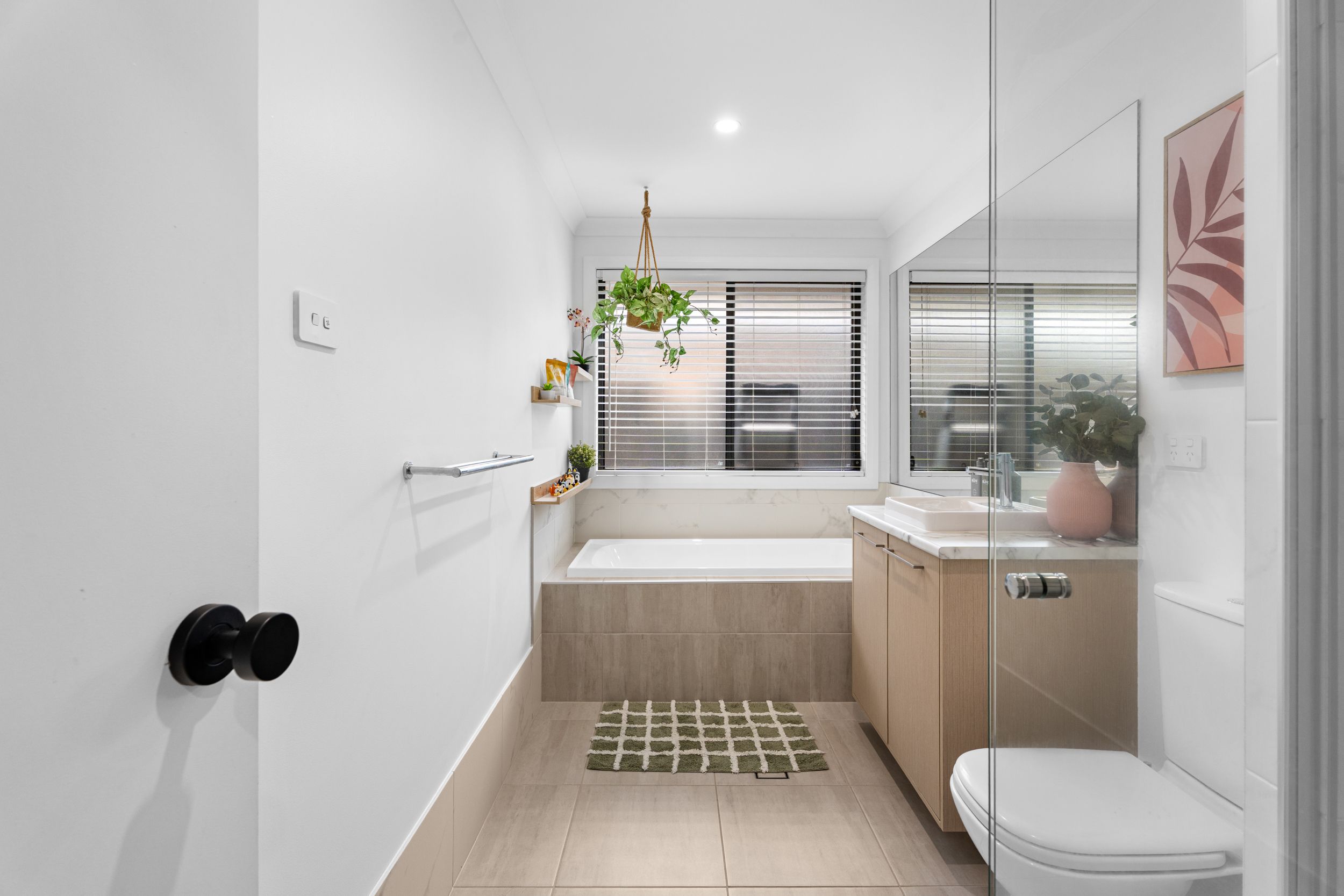 17 Academy Street, Jordan Springs, NSW