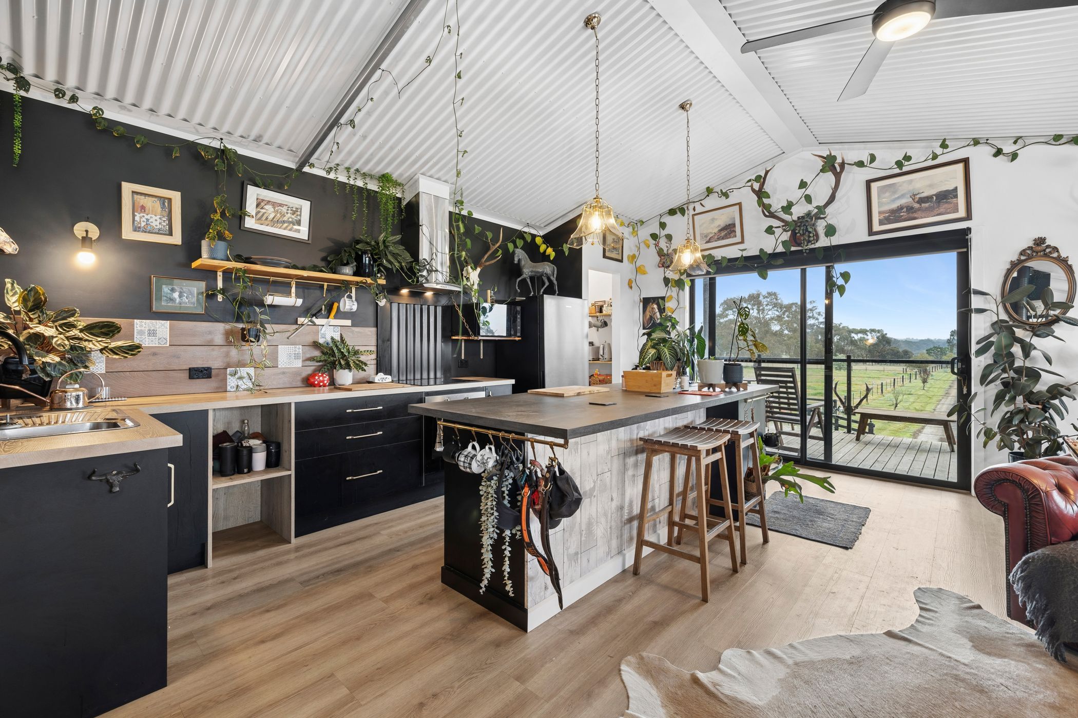 218 Campbells Road, Redesdale, VIC 3444